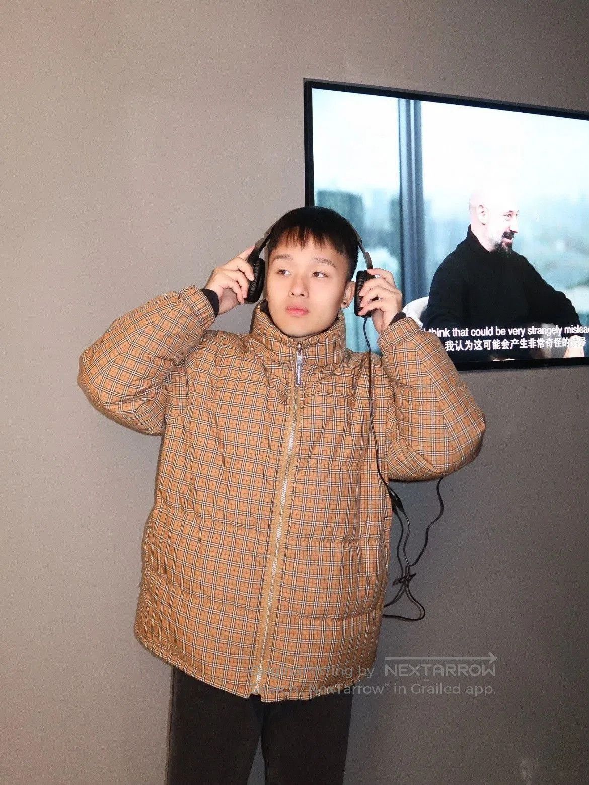 Burberry Burberry Classic Check Down Jacket. Size US M / EU 48-50 / 2 - 6 Thumbnail