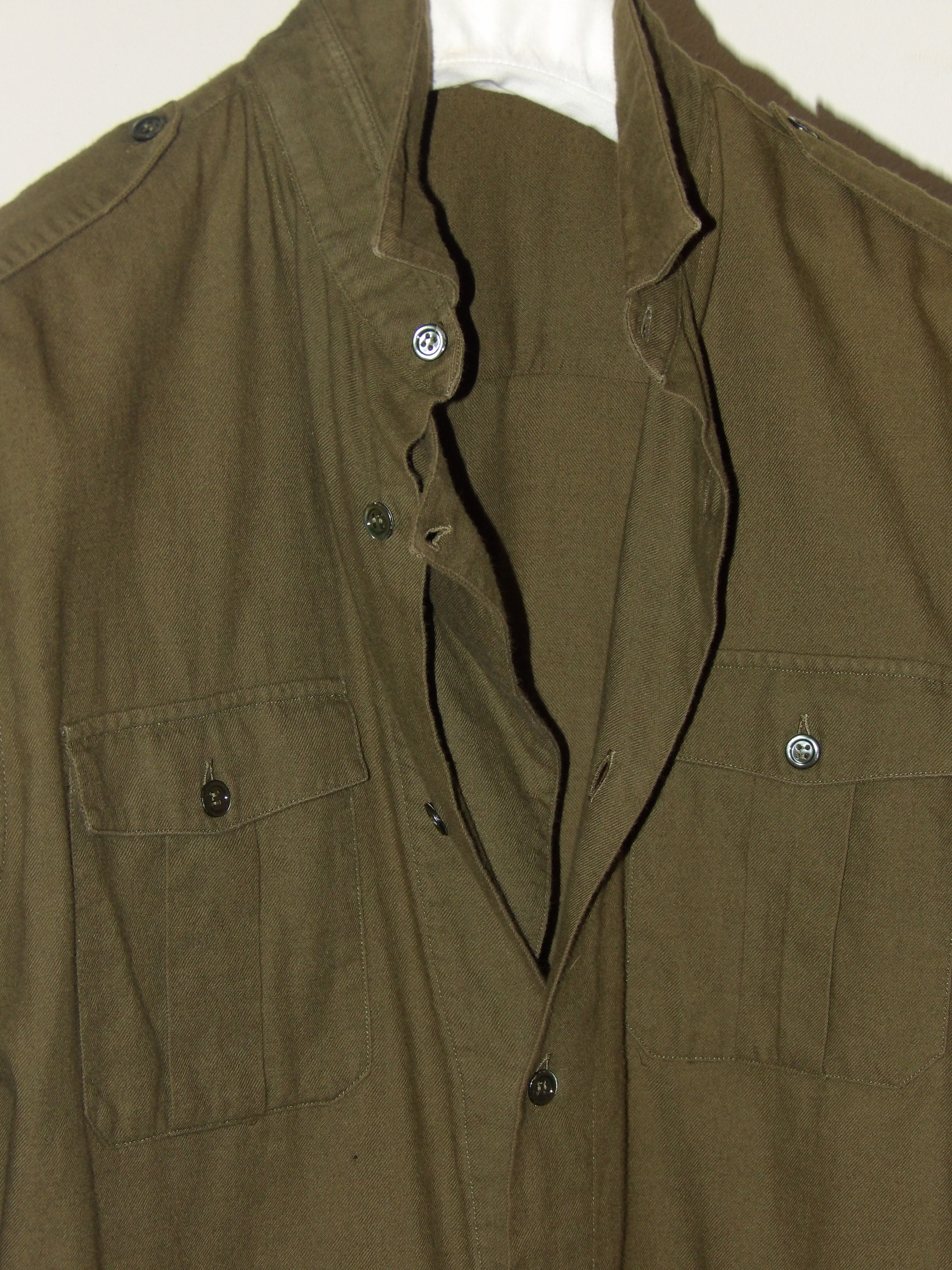 Dior Hedi Slimane Dior Homme Military Shirt W/ Neck Detail Size US M / EU 48-50 / 2 - 5 Thumbnail