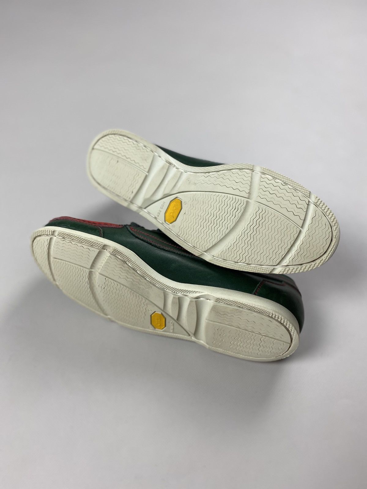 Church's Church’s 2000 Antigua Marine men’s leather boat shoes Size US 8.5 / EU 41-42 - 14 Thumbnail