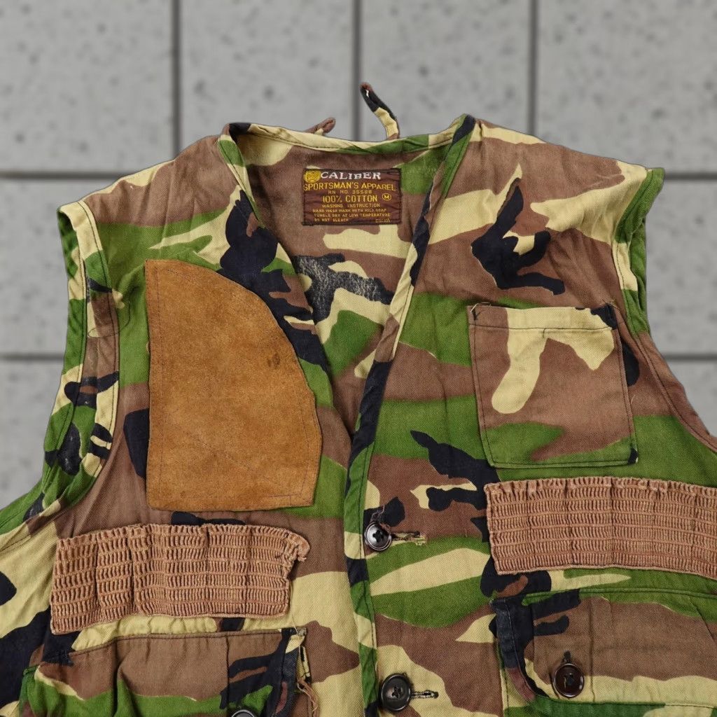 Vintage VINTAGE Caliber Vest Shirt Men M Green Camouflage Hunting Outdoors Pockets Button Military Jacket Size US M / EU 48-50 / 2 - 1 Thumbnail