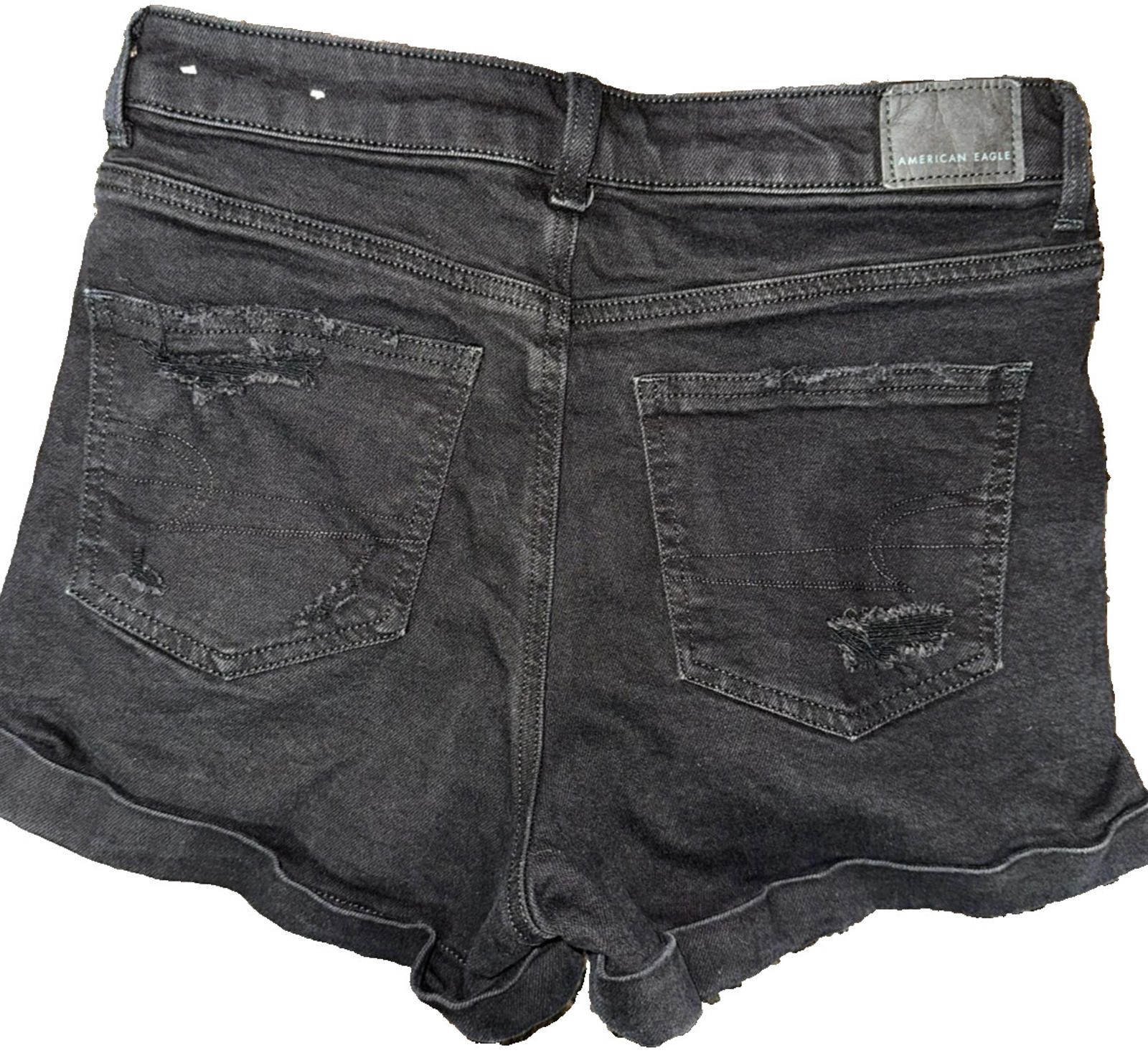 American Eagle Outfitters American Eagle Distressed Denim Shorts Size 4 Black Size 27" / US 4 / IT 40 - 6 Thumbnail