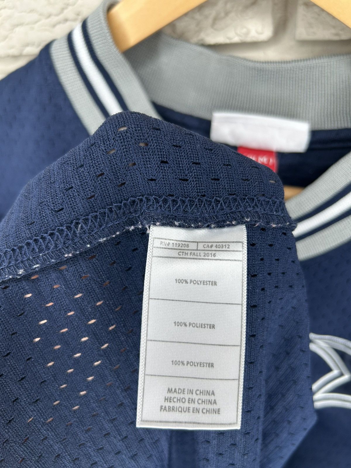 Mitchell & Ness Mitchell & Ness Dallas Cowboys Pullover Jersey Size US M / EU 48-50 / 2 - 7 Thumbnail