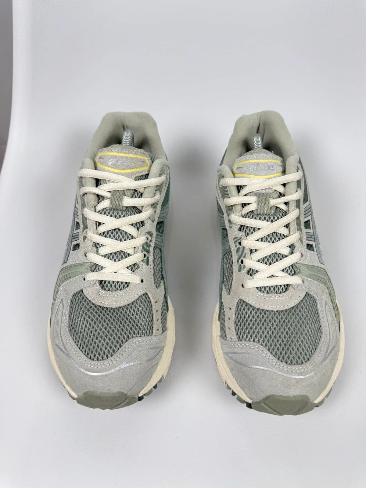 Asics Asics Gel Kayano 14 Trainers size 43.5 Size US 9.5 / EU 42-43 - 2 Thumbnail