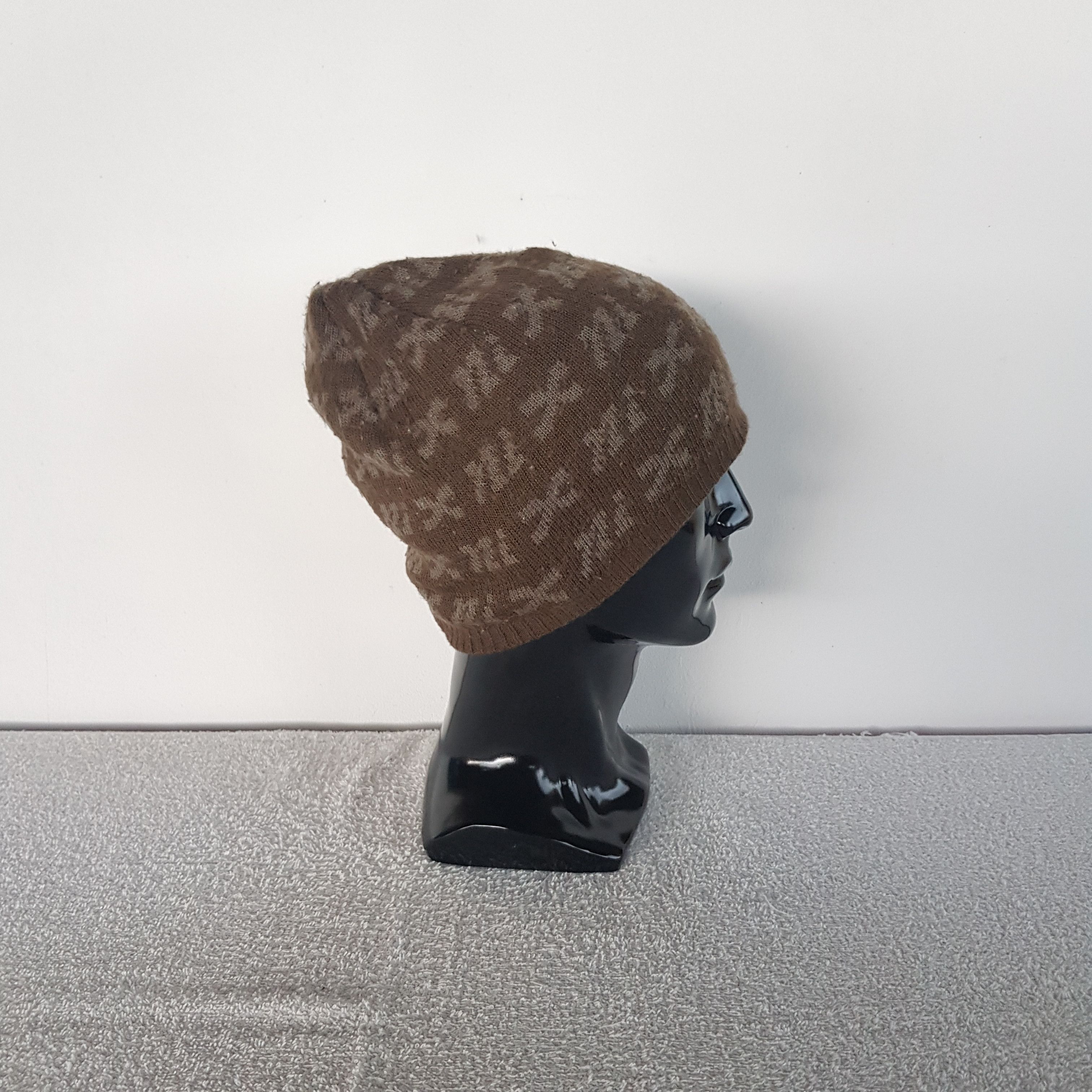 Japanese Brand Vintage Japanese Monogrammed Xnix Beanie Knit Snow Caps Hats Size ONE SIZE - 3 Thumbnail