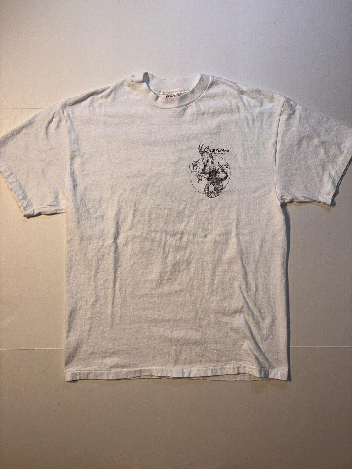 Hanes Vtg Hanes Beefy Capricorn Zodiac Astrology 90’s USA T-shirt Size US L / EU 52-54 / 3 - 2 Thumbnail