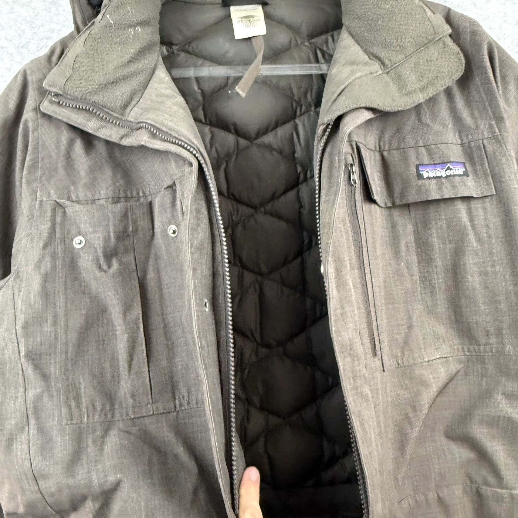 Patagonia Patagonia Parka Jacket Hooded Down Green Shotover Drab Size M Mens Medium Size US M / EU 48-50 / 2 - 7 Thumbnail