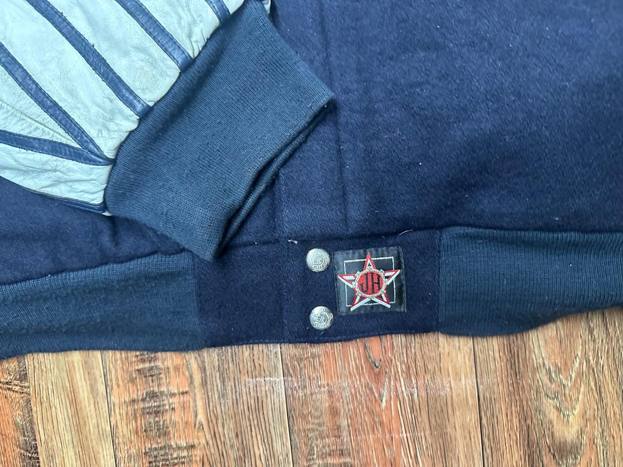 JH Design Vintage New York Yankees jacket by JH Design Size US XL / EU 56 / 4 - 8 Thumbnail