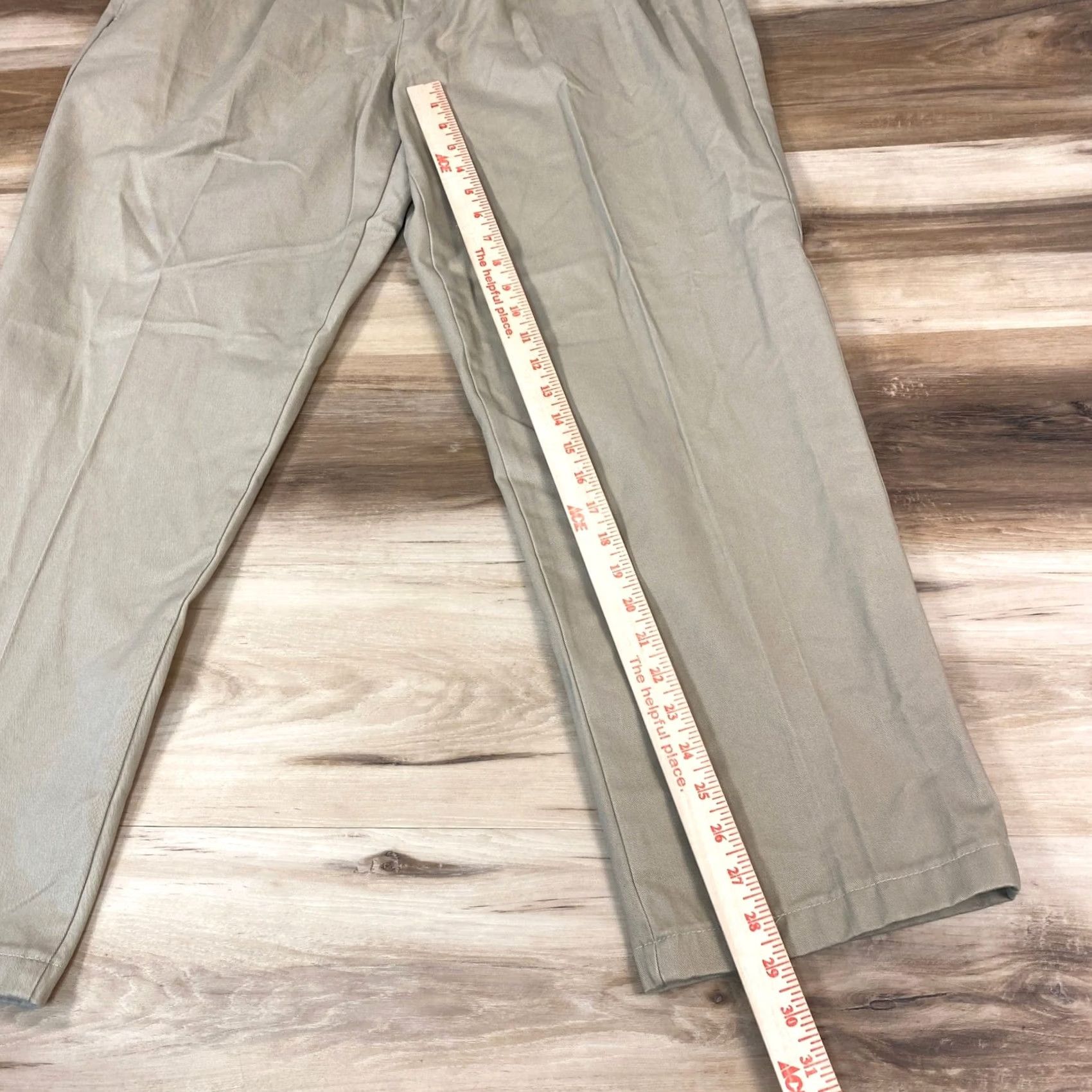 Lands' End Lands' End Mens Chino Pants Pleated Traditional Fit Beige Khaki 38x30 Slim Size US 38 / EU 54 - 5 Thumbnail
