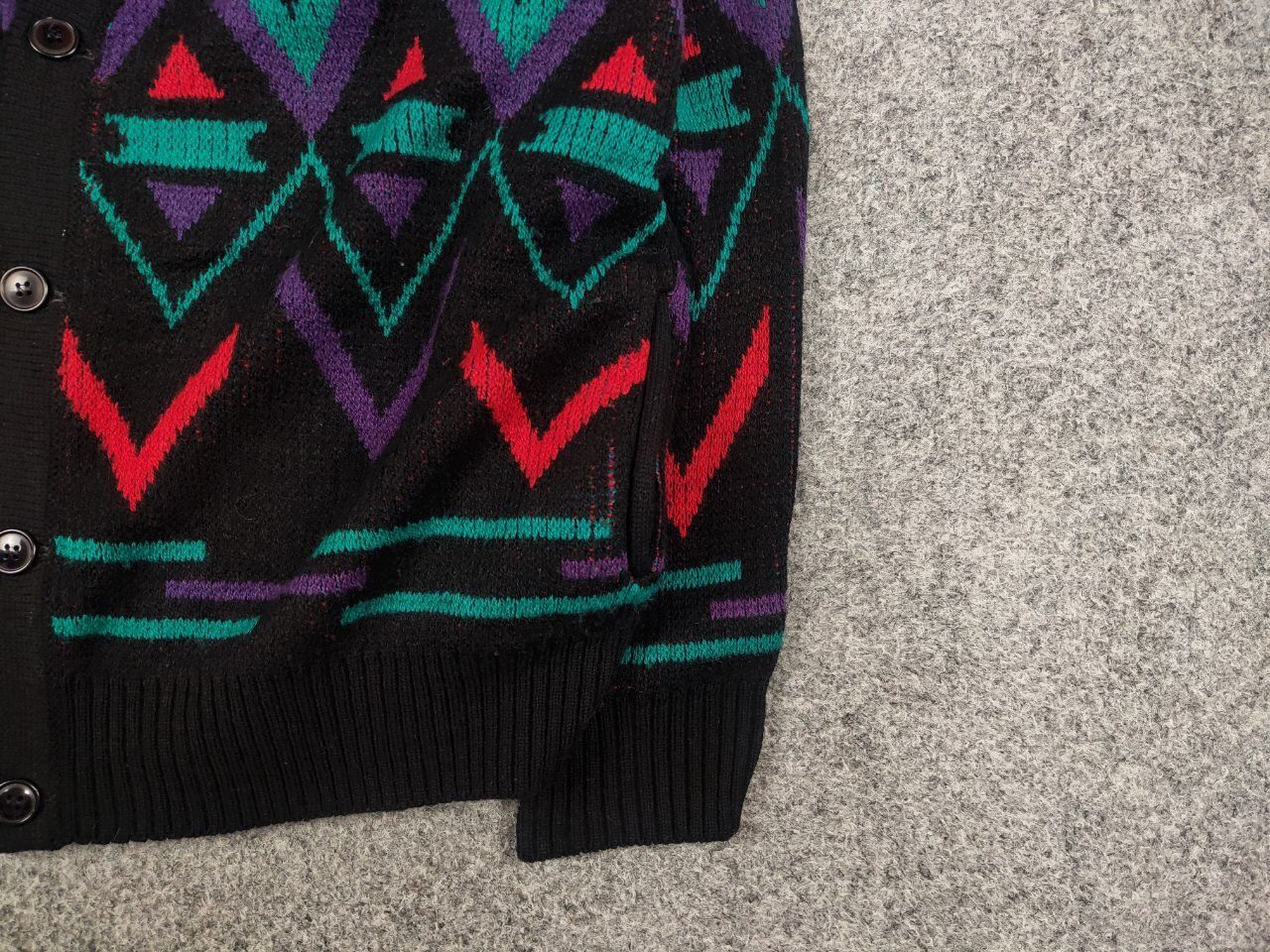 Japanese Brand Vintage 90's Japan style geometric knit Sweater Cardigan Size US L / EU 52-54 / 3 - 10 Thumbnail