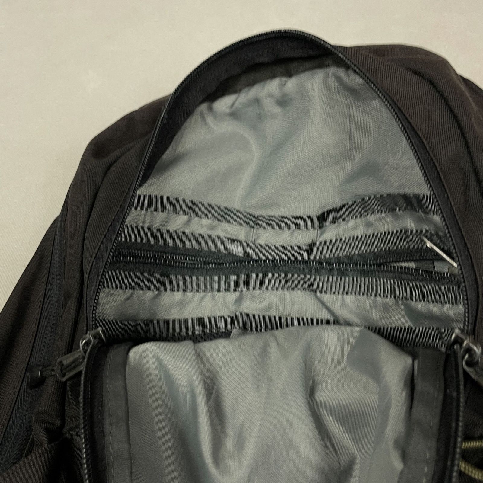 The North Face The North Face Jester Men's Black Polyester Laptop Backpack Size ONE SIZE - 14 Thumbnail