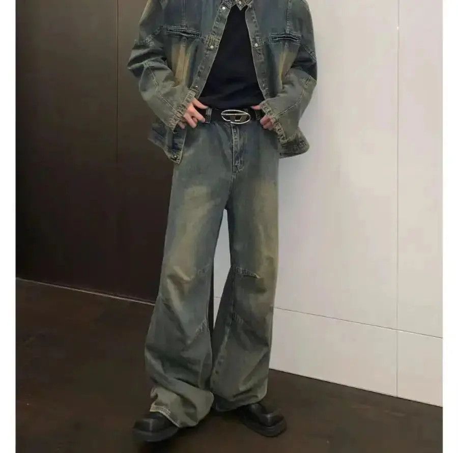 Japanese Brand Pleated vintage washed distressed baggy jeans Size US 32 / EU 48 - 2 Thumbnail