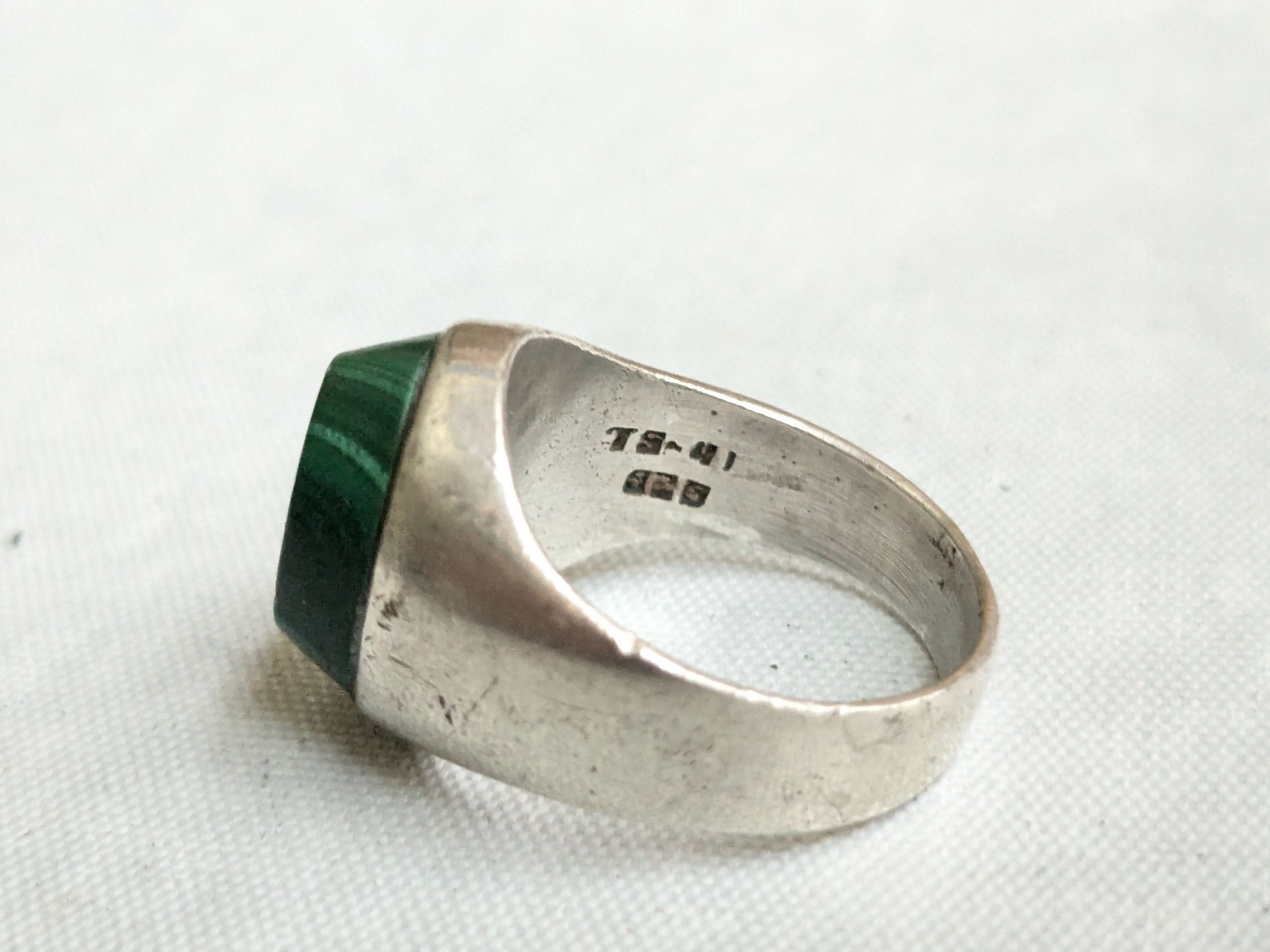 Jewelry Vintage Sterling Silver Ring Malachite Taxco 10 Oval Size ONE SIZE - 6 Thumbnail