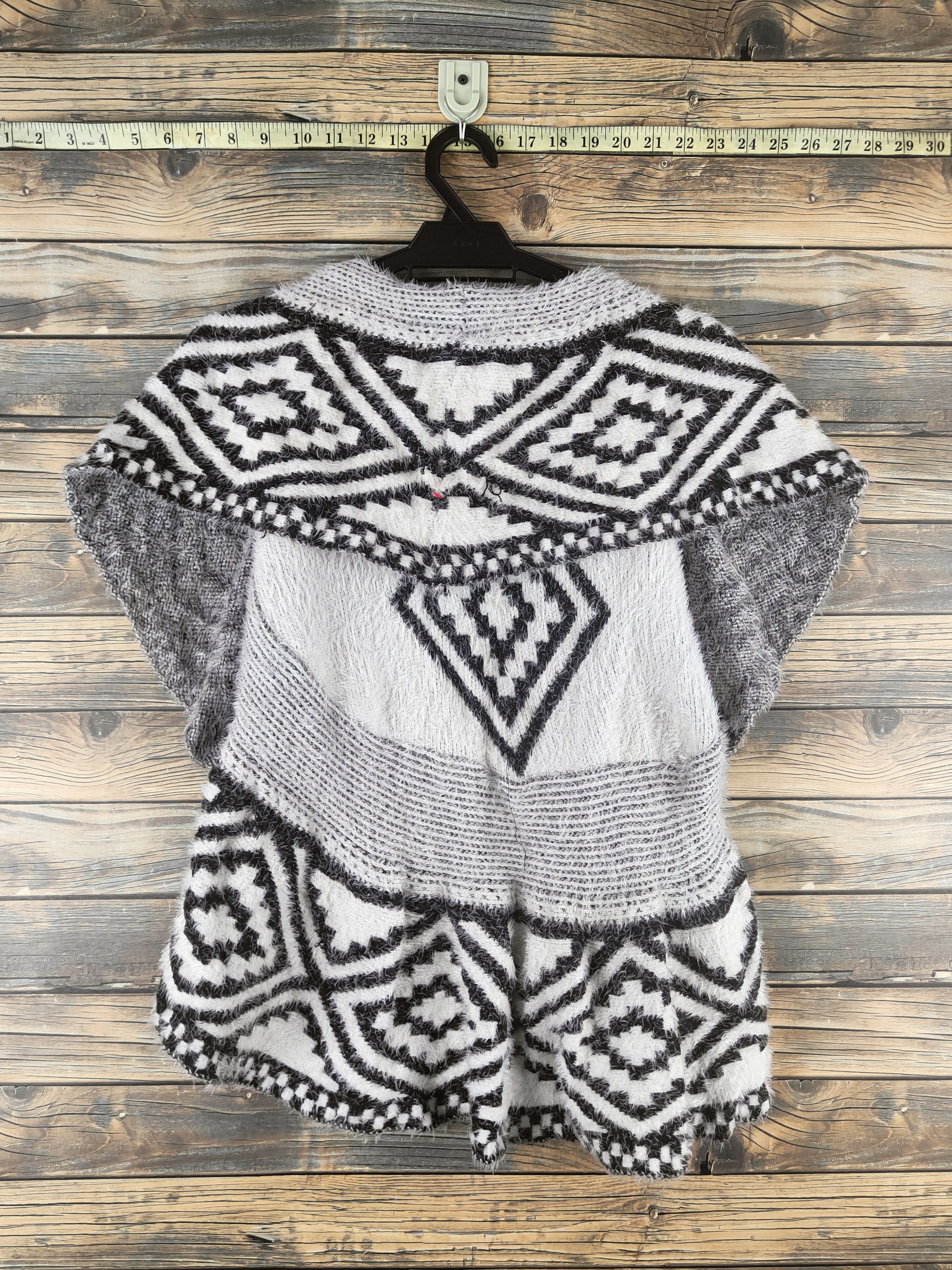 Japanese Brand DL Kanaho navajo Black White Fur Mohair Knitwear #46-508 Size S / US 4 / IT 40 - 7 Thumbnail