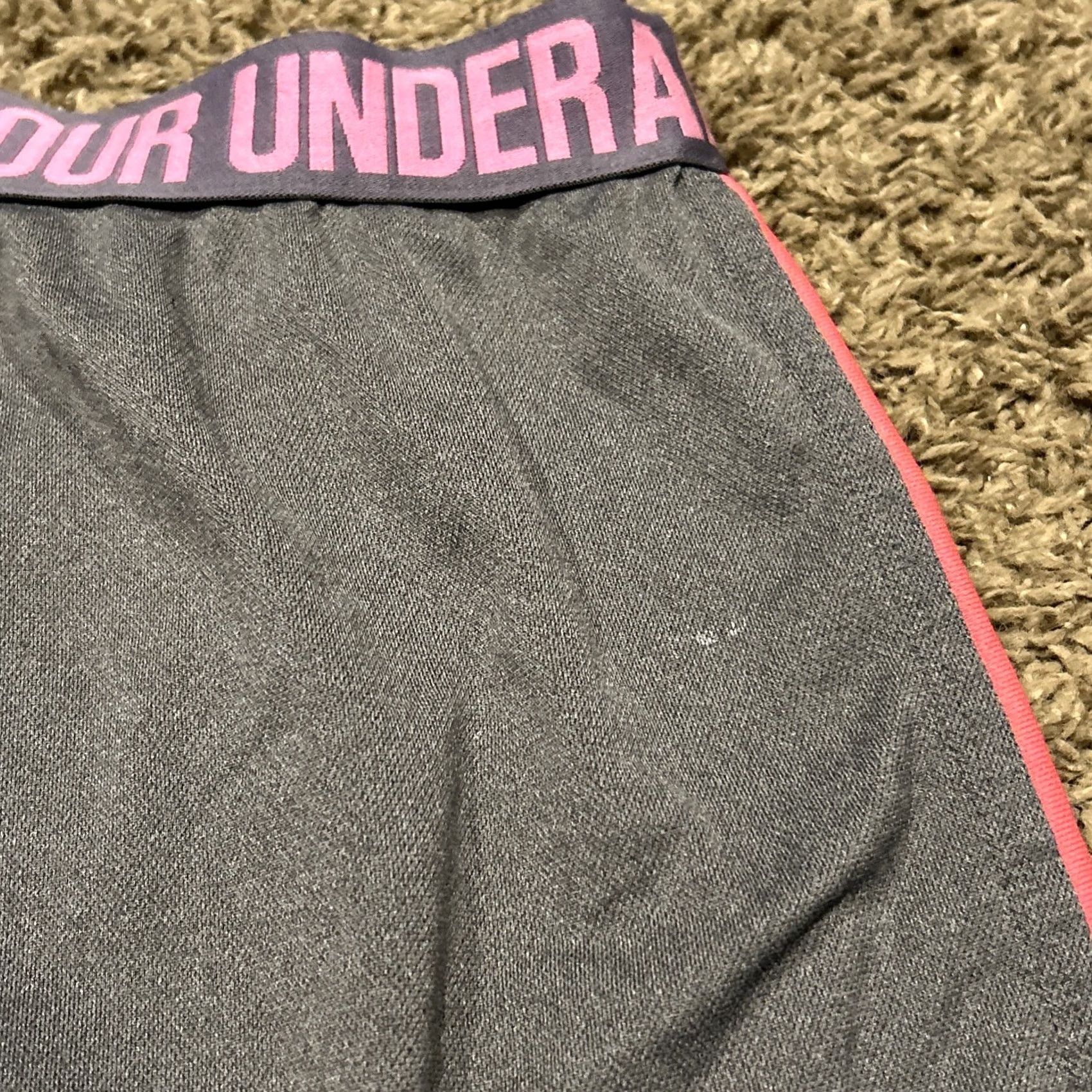 Under Armour Under Armour Women's Gray Athletic Loose Fit Shorts S Pockets A34 Size 28" / US 6 / IT 42 - 4 Thumbnail