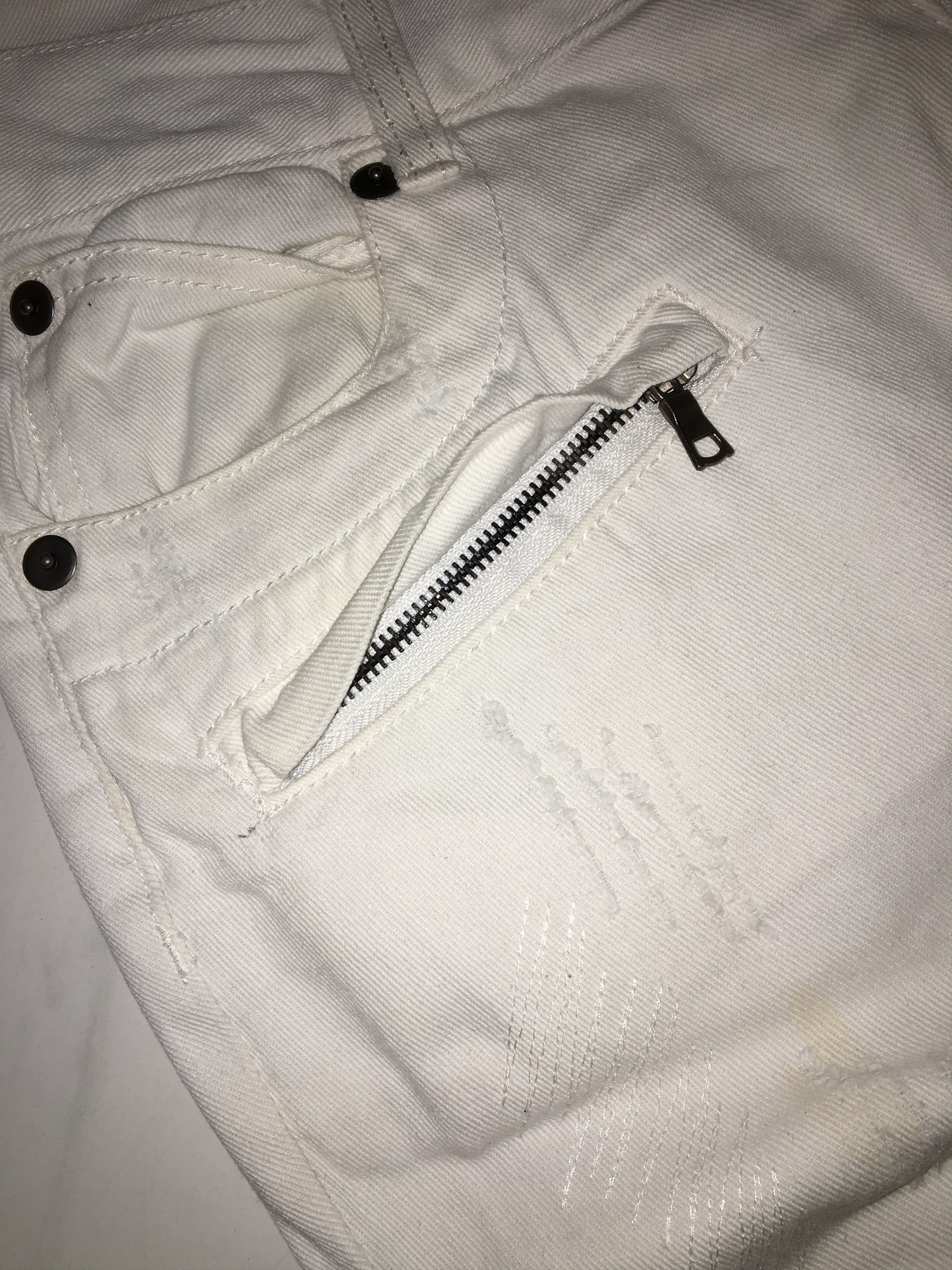 In The Attic In The Attic Biker White Denim Pants Size US 29 - 10 Thumbnail