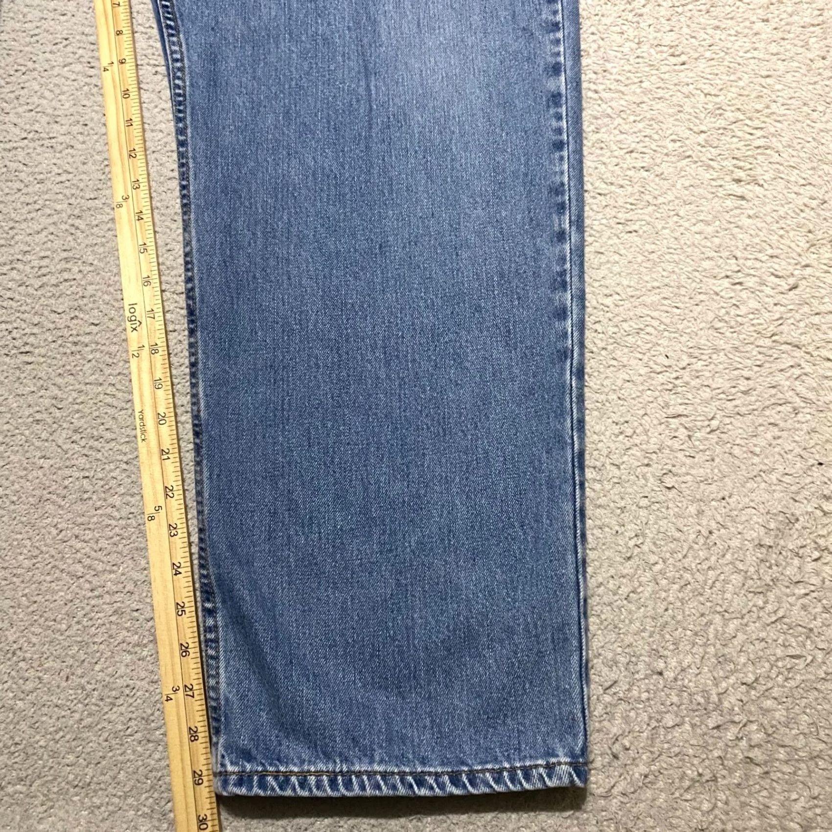 Levi's Levi's 550 Jeans Mens 42x30 Blue Denim Straight Relaxed Fit 5-Pocket Cotton Denim Jeans Blue Mens 550 90s Retro Style (if applicable) Size US 42 / EU 58 - 6 Thumbnail