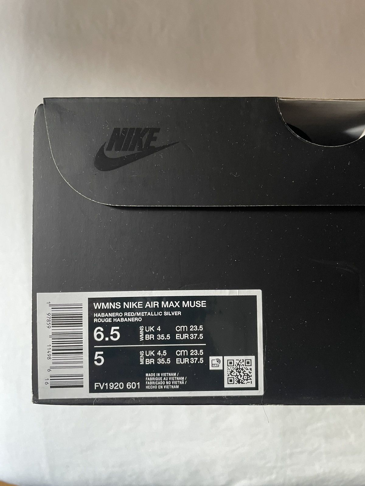 Nike Nike Air Max Muse Sneakers Size US 6.5 / IT 36.5 - 10 Thumbnail
