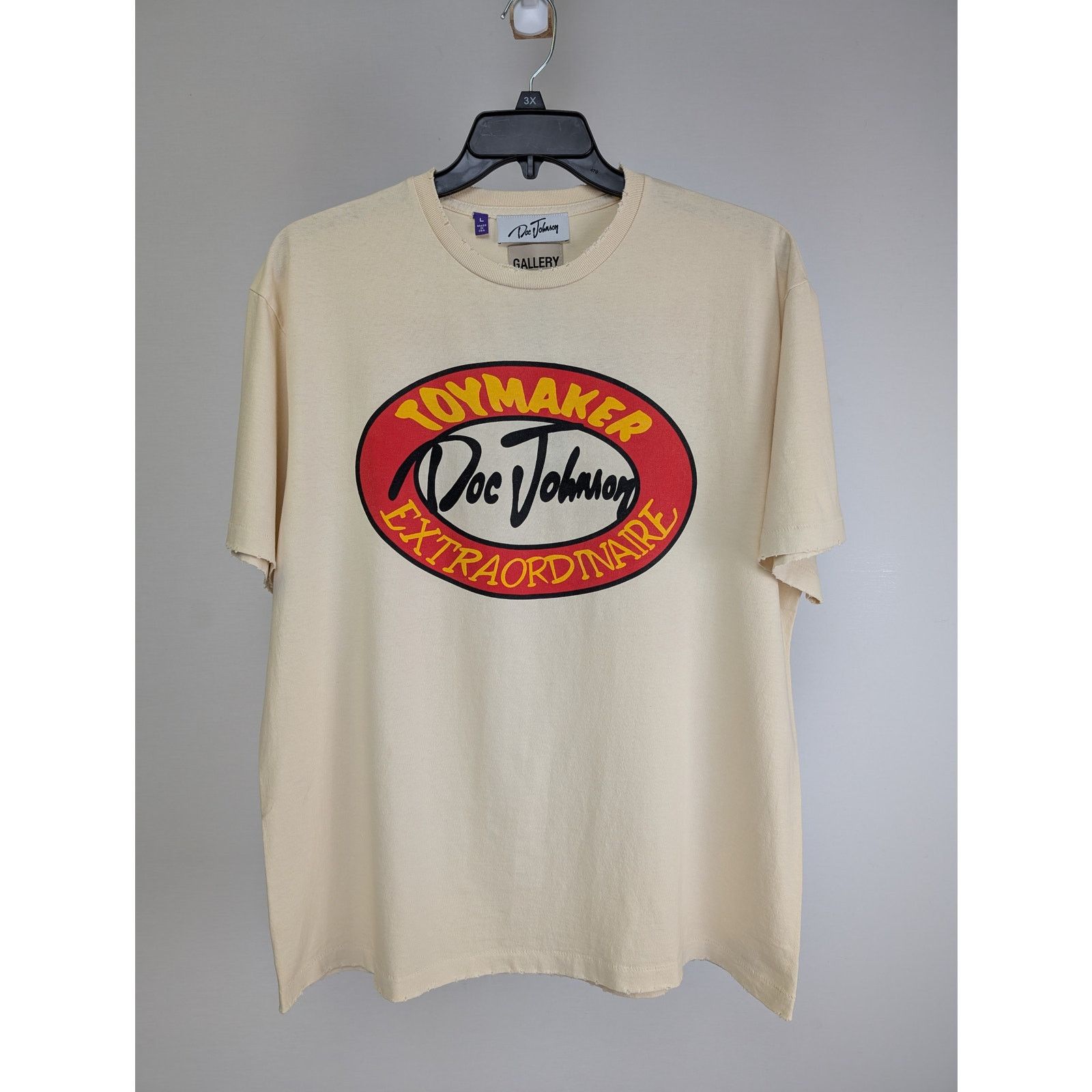 Gallery Dept. o1rshd1 Toy Maker Doc Johnson Print T-Shirt in Beige Size US XL / EU 56 / 4 - 2 Thumbnail