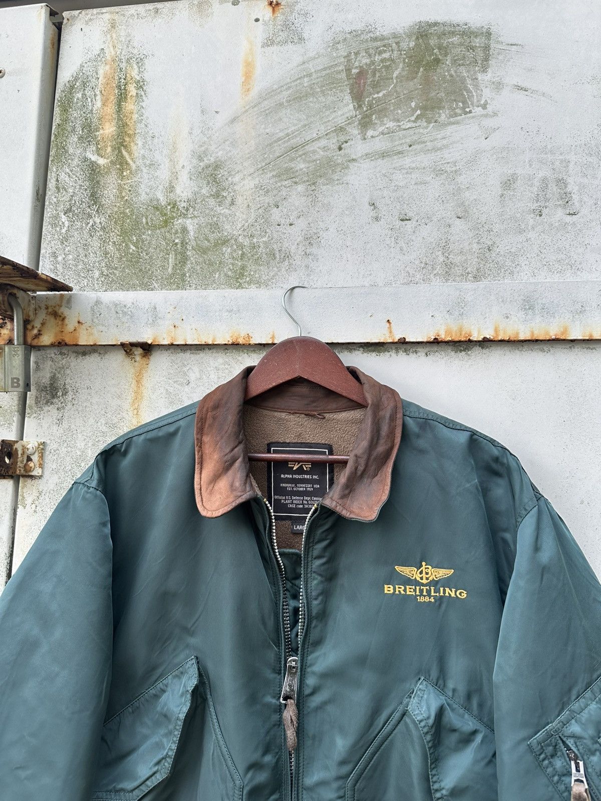 Alpha Industries 🪖Vintage THRASHED MA-1 Alpha Industries Bomber Jacket Size US L / EU 52-54 / 3 - 7 Thumbnail
