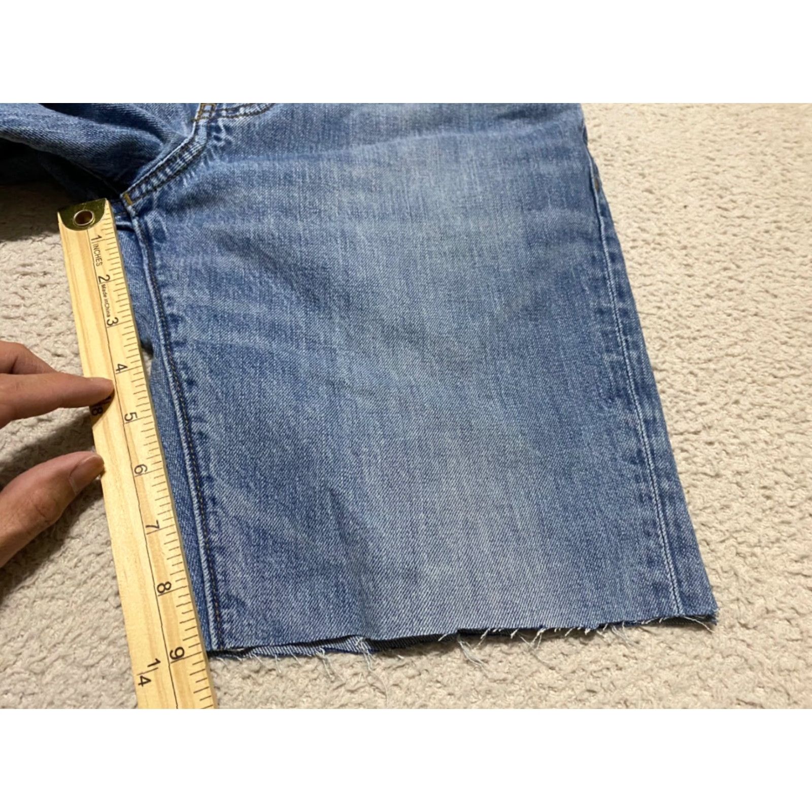 J.Crew J.CREW Jeans Shorts Bermuda Denim Blue Medium Wash Skater Y2K 33 Mens Casual Shorts Size US 33 - 3 Thumbnail