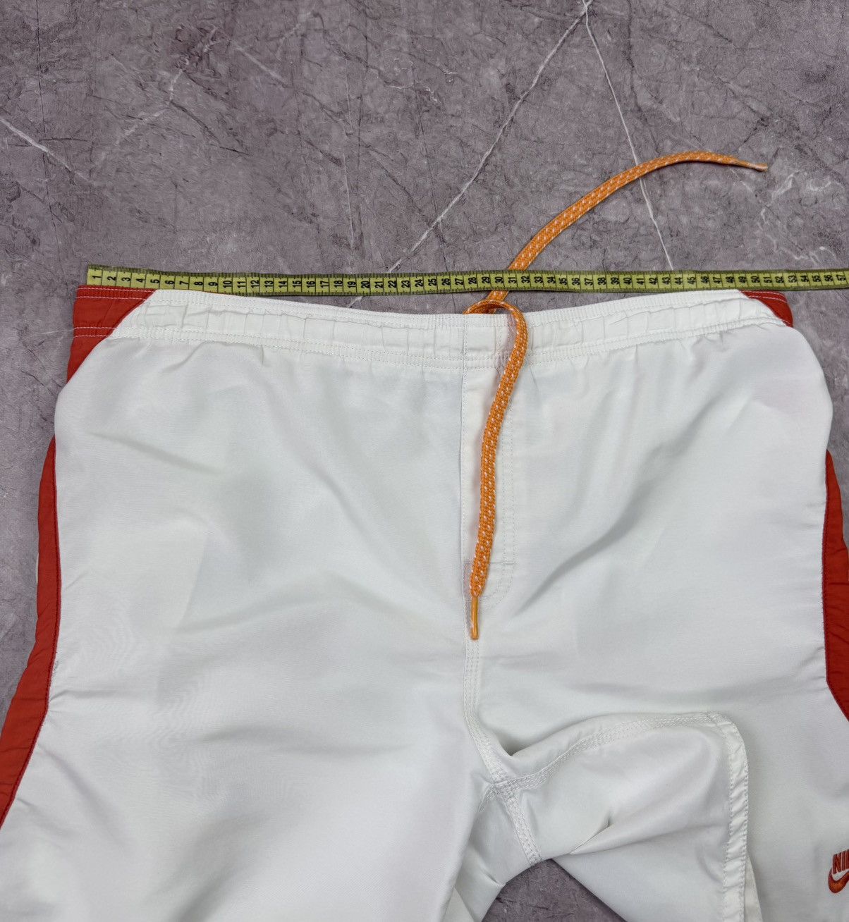 Nike Nike vintage shorts big logo Size US 34 / EU 50 - 15 Thumbnail