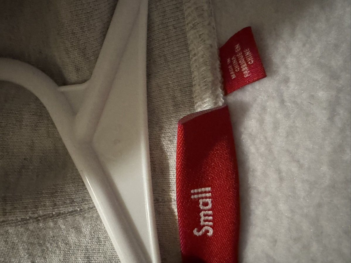 Supreme Supreme spell out hoodie Size US S / EU 44-46 / 1 - 3 Thumbnail