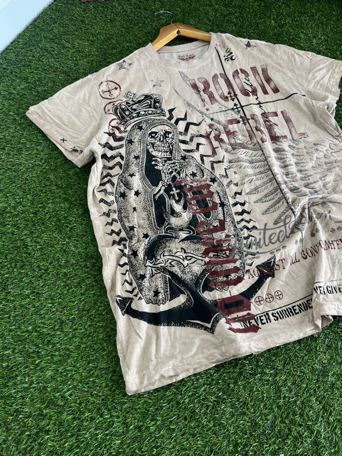 Affliction T-shirt Rock rebel affliction semetary unique rare archive Size US XXL / EU 58 / 5 - 4 Thumbnail