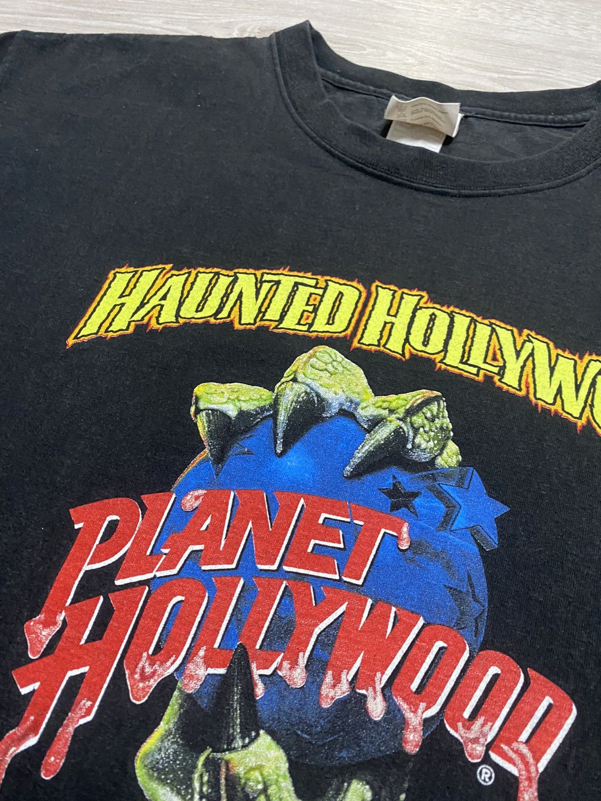 Universal Studios Vintage Planet Hollywood Haunted Hollywood size Xl 1997 Size US XL / EU 56 / 4 - 3 Thumbnail