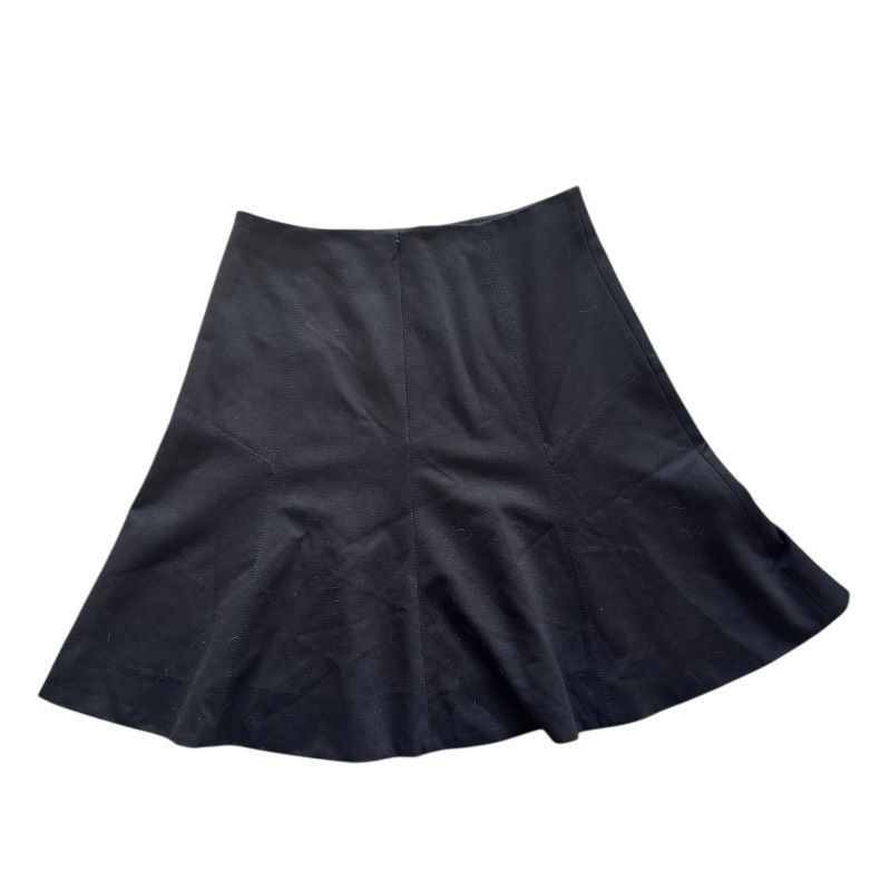 White House Black Market WHBM Black Fit & Flare Skirt Size 4 Size 27" / US 4 / IT 40 - 3 Thumbnail