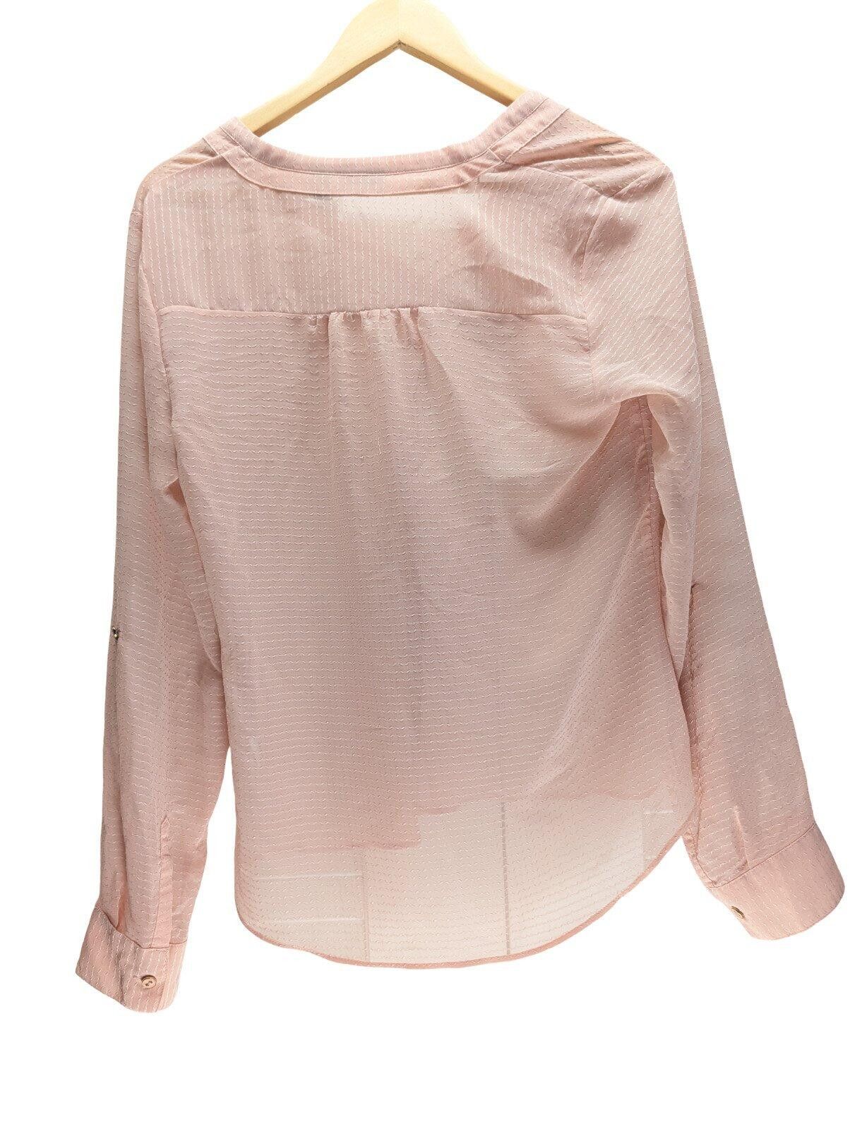 Analog a.n.a Blouse Size Medium Textured Button Henley V-Neck Pink Size M / US 6-8 / IT 42-44 - 2 Thumbnail