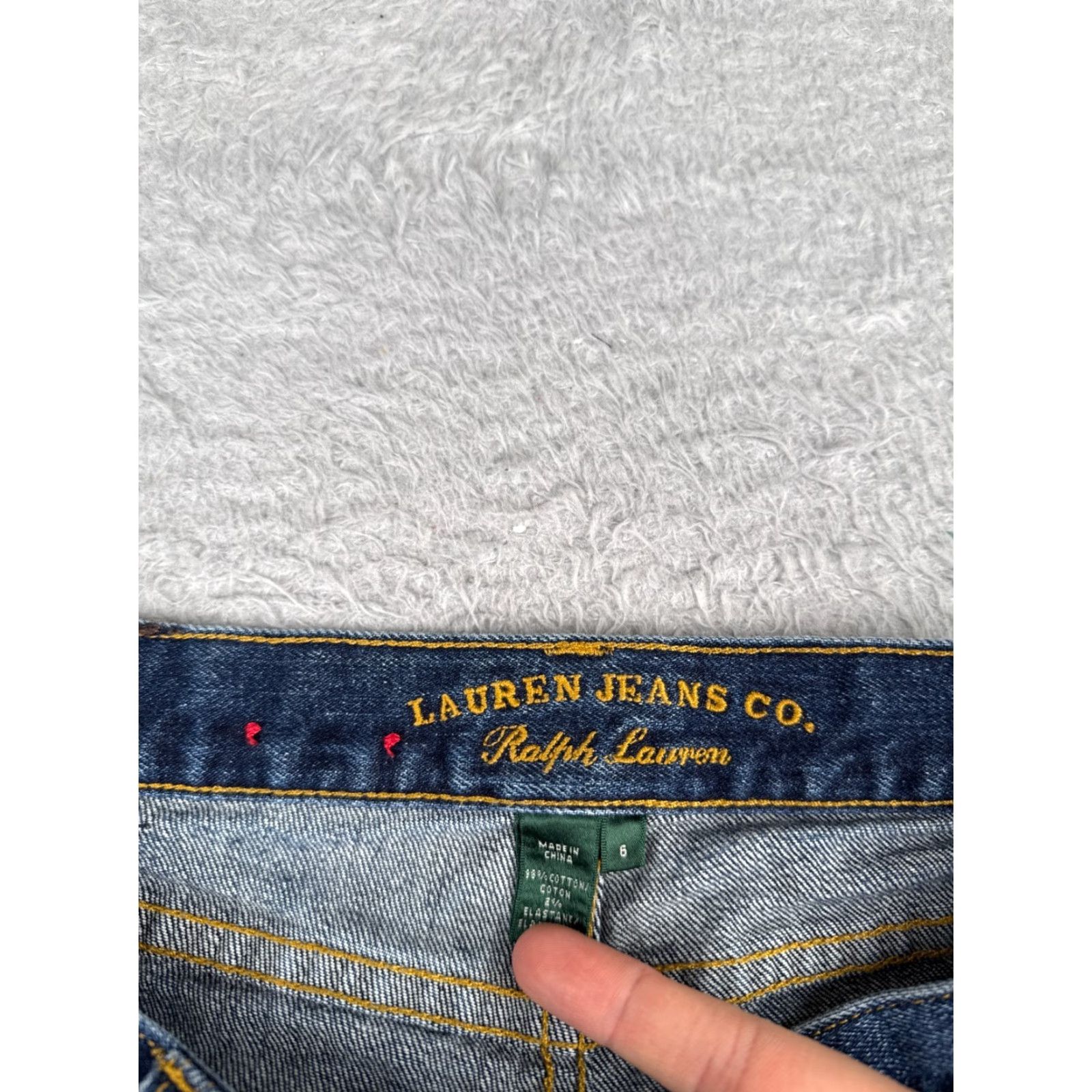 Ralph Lauren Lauren Ralph Lauren Shorts Women 6 Blue Denim Cotton Blend Mid Rise Casual 30x12 Shirt Womens 30 Blue 90s? Size 28" / US 6 / IT 42 - 7 Thumbnail