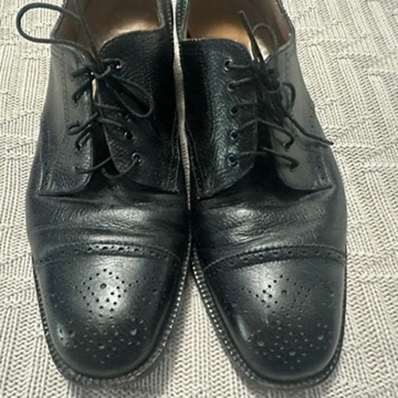 Salvatore Ferragamo Vintage Ferragamo black leather brogue oxfrod loafers Size US 11 / EU 44 - 3 Thumbnail