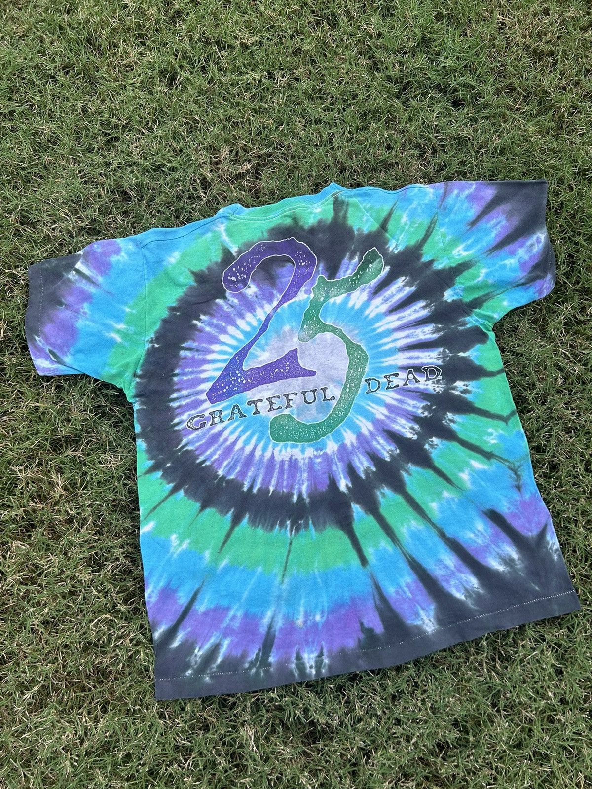 Band Tees × Grateful Dead × Vintage Vintage 1990s GRATEFUL DEAD 25th Anniversary Tour Shirt Size US XL / EU 56 / 4 - 2 Thumbnail
