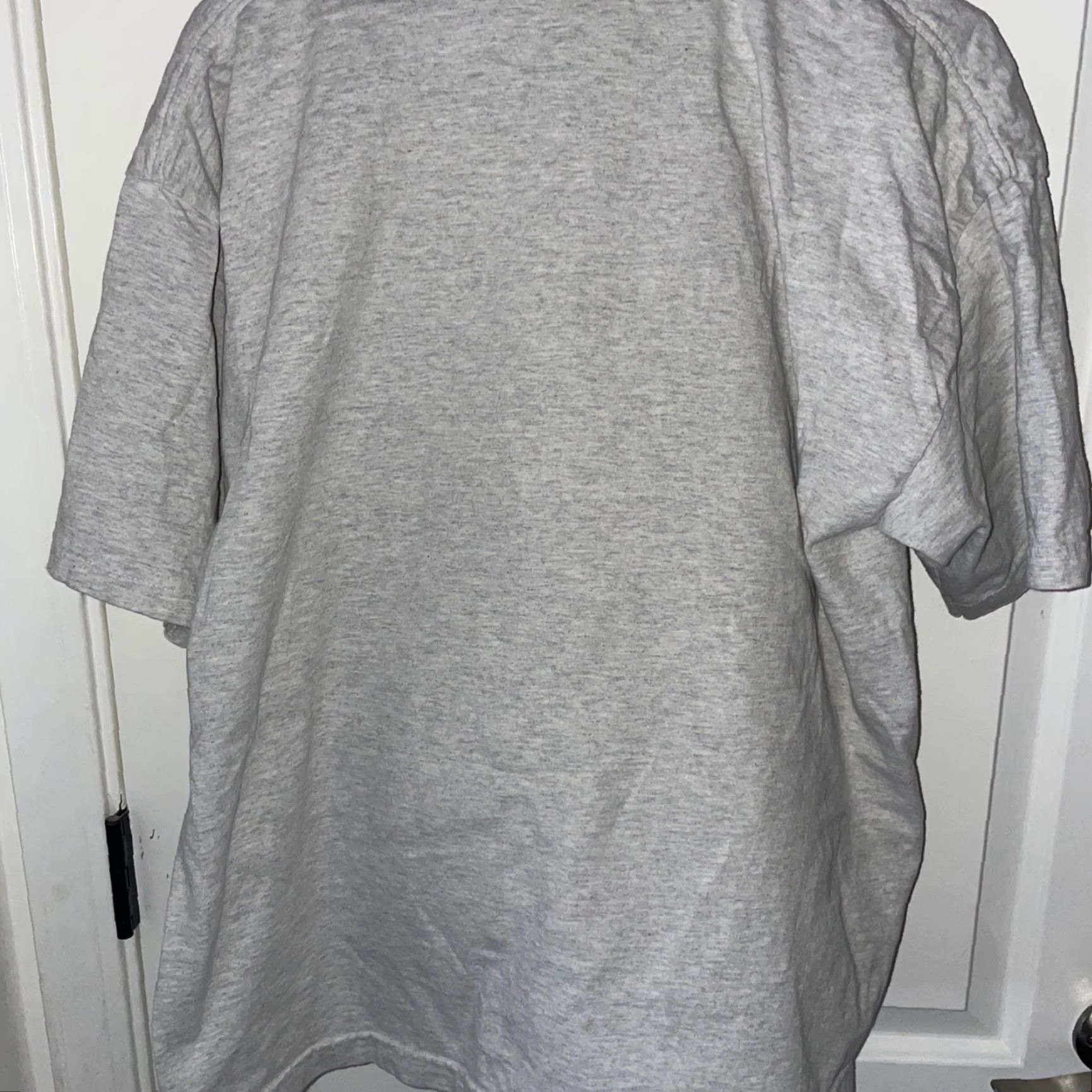 Vintage VINTAGE Las Vegas TShirt Skull and Chians XL Grey Mens Shirt XL Gray Skull Chains Spades 90s? Size US XL / EU 56 / 4 - 5 Thumbnail