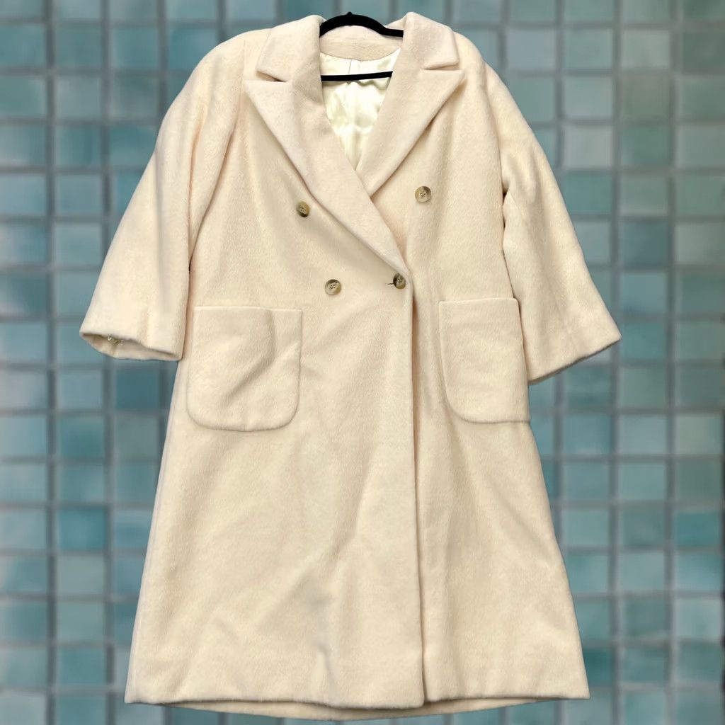 Neiman Marcus VINTAGE Neiman Marcus Coat Womens 12 White Cashmere Cream Trench Jacket Regency Jacket Coat Dresswear Regular Womens Size XL / US 12-14 / IT 48-50 - 1 Thumbnail