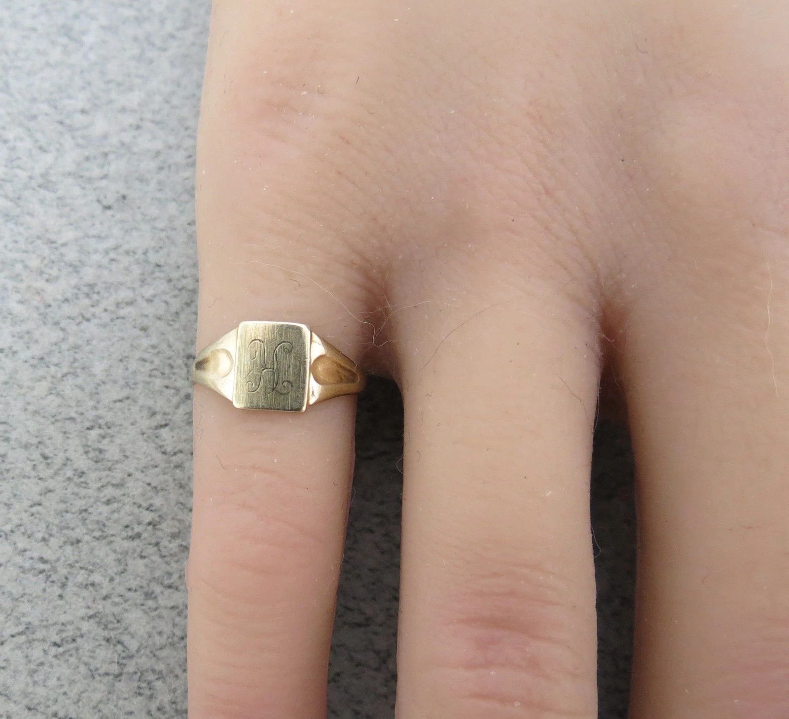 Jewelry Vintage 10k Yellow Gold Signet Ring Size 4.5 Monogram Size ONE SIZE - 9 Thumbnail