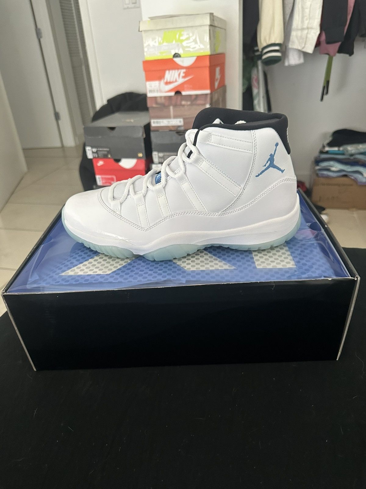Nike Columbia 11s Size US 10.5 / EU 43-44 - 1 Thumbnail