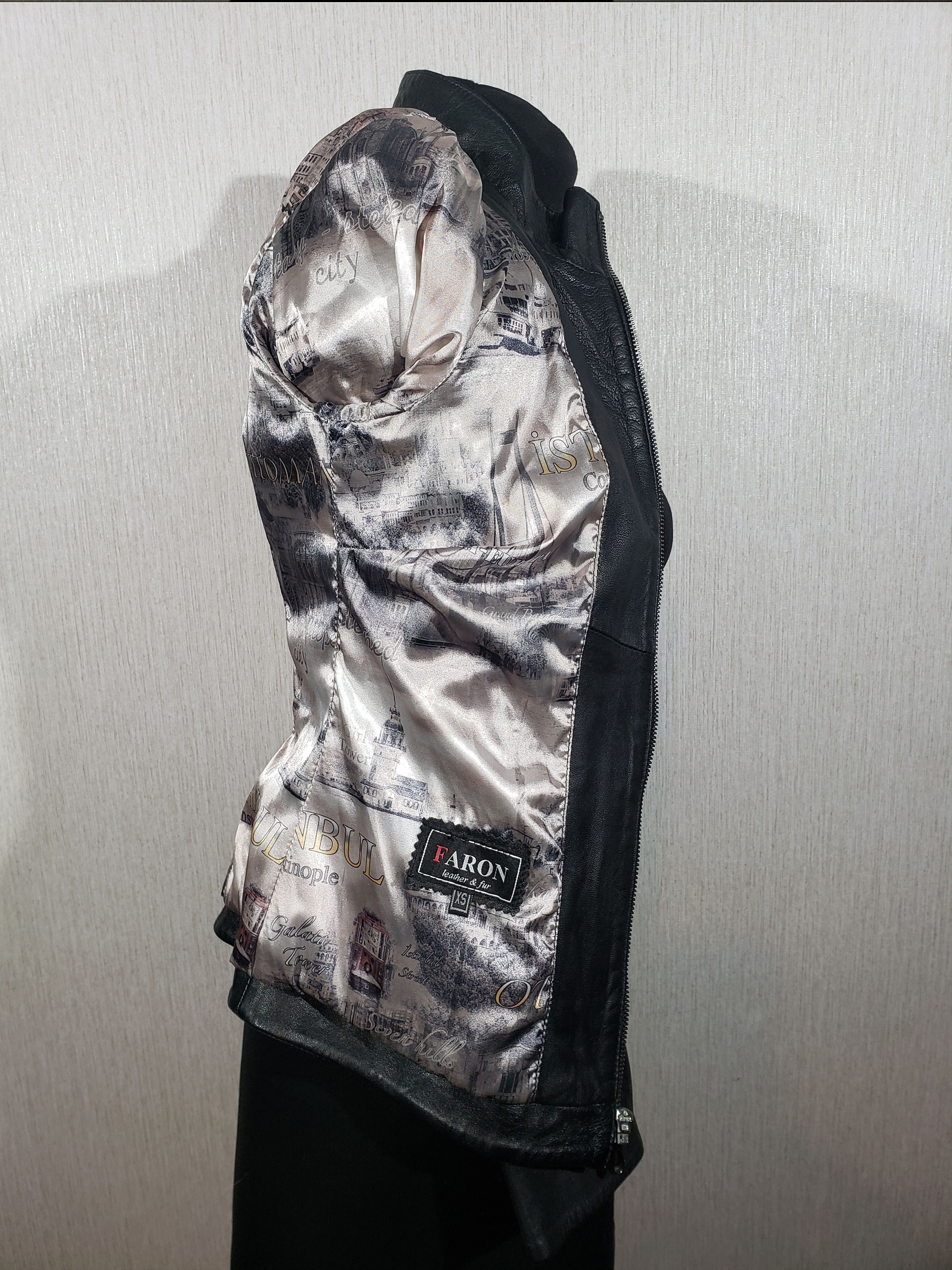 Other Black women's leather sports jacket. Size XS / US 0-2 / IT 36-38 - 8 Thumbnail