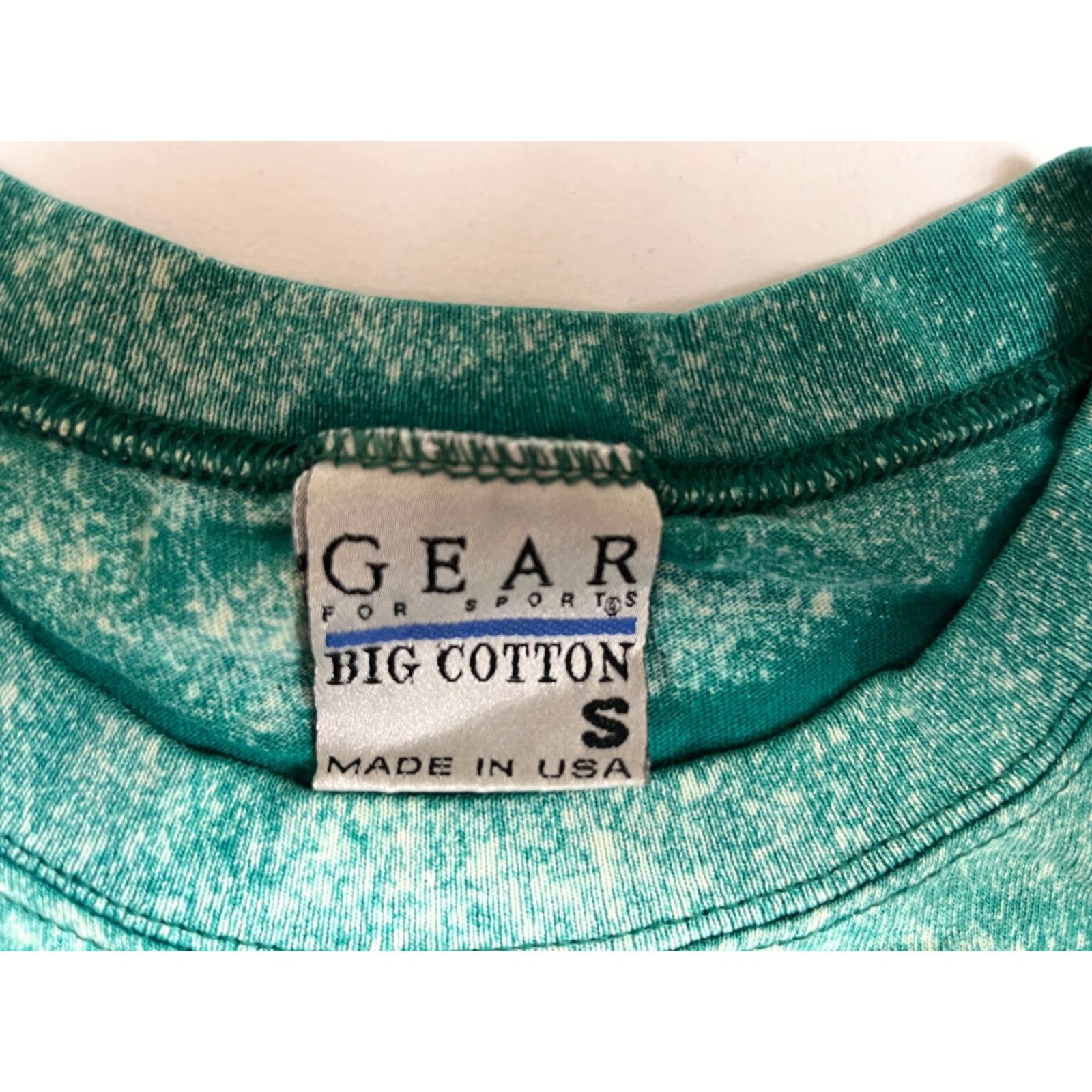 Vintage GEAR FOR SPORTS Vintage Unisex Adults T-Shirt 90s Peace Sign Tie Dye Made in USA Sz S Green Size US S / EU 44-46 / 1 - 5 Thumbnail