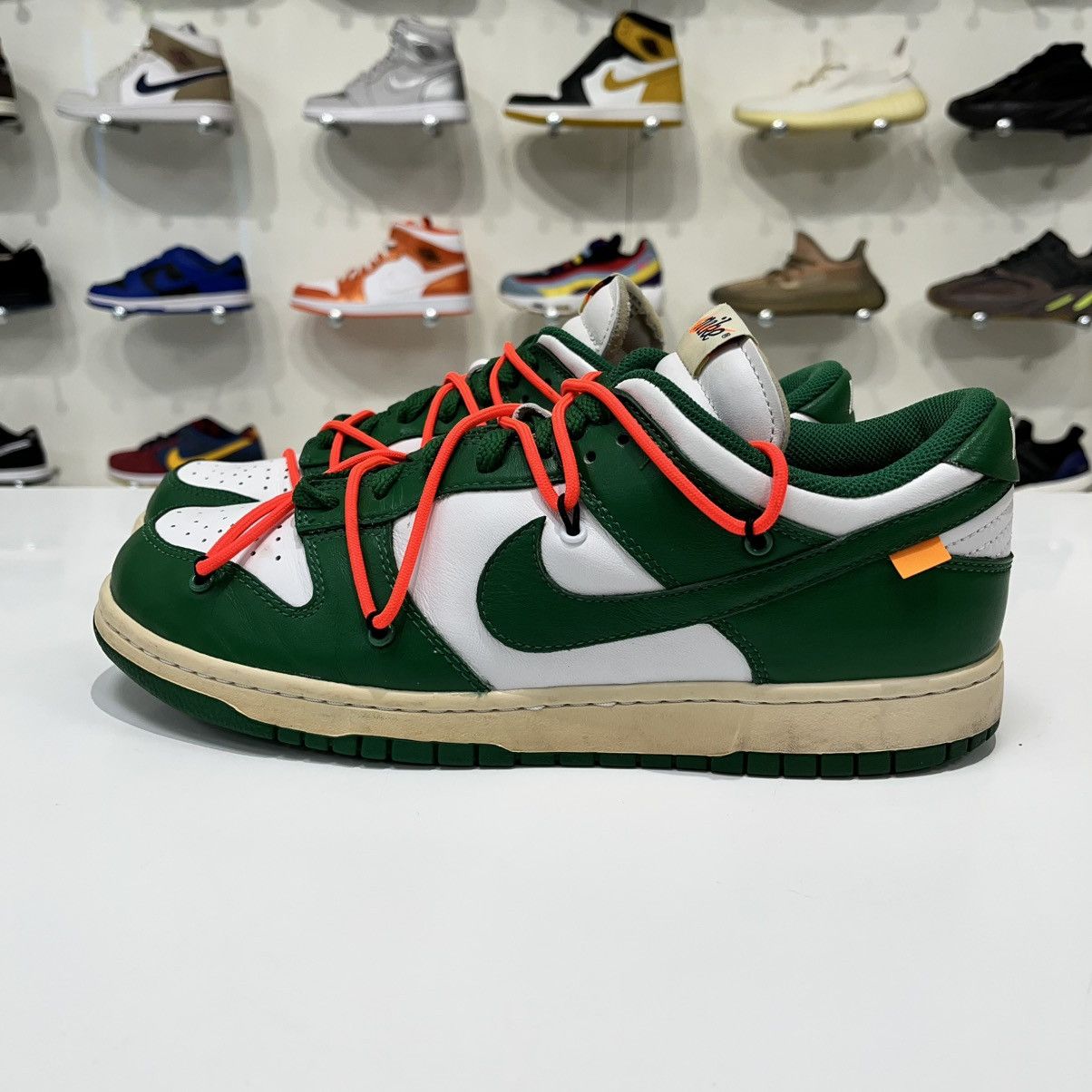 Nike × Off-White Nike Dunk Low x Off-White Pine Green Size US 10 / EU 43 - 3 Thumbnail