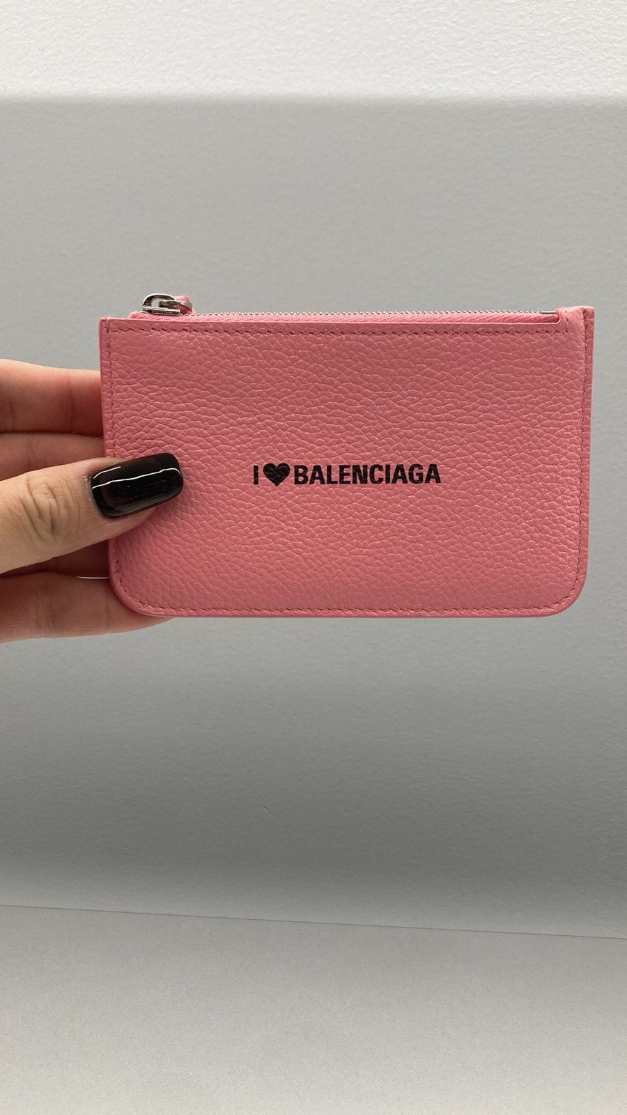 Balenciaga oc11z0225 Size: OS / Cash Large Long Coin Card Holder Size ONE SIZE - 1 Thumbnail