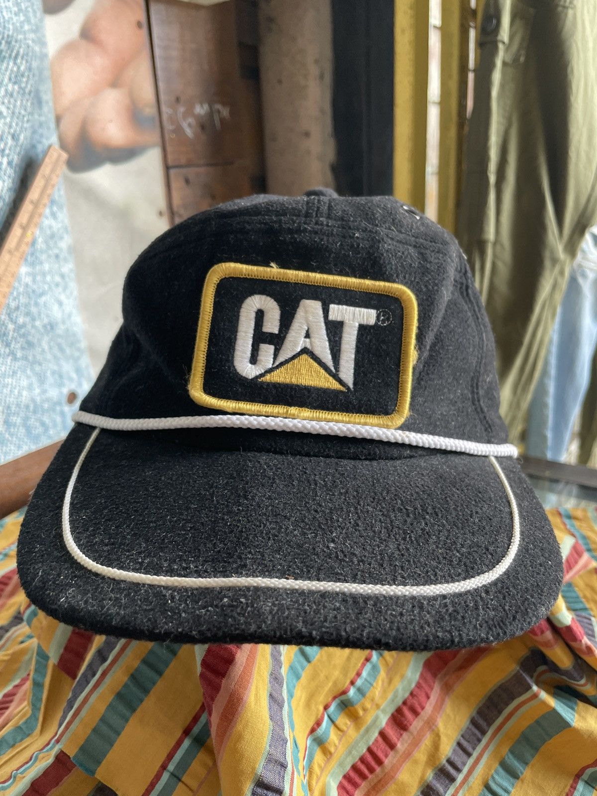 Caterpillar × Vintage Vintage CAT Caterpillar USA Trucker Hat with Patch Machinery Size ONE SIZE - 2 Thumbnail