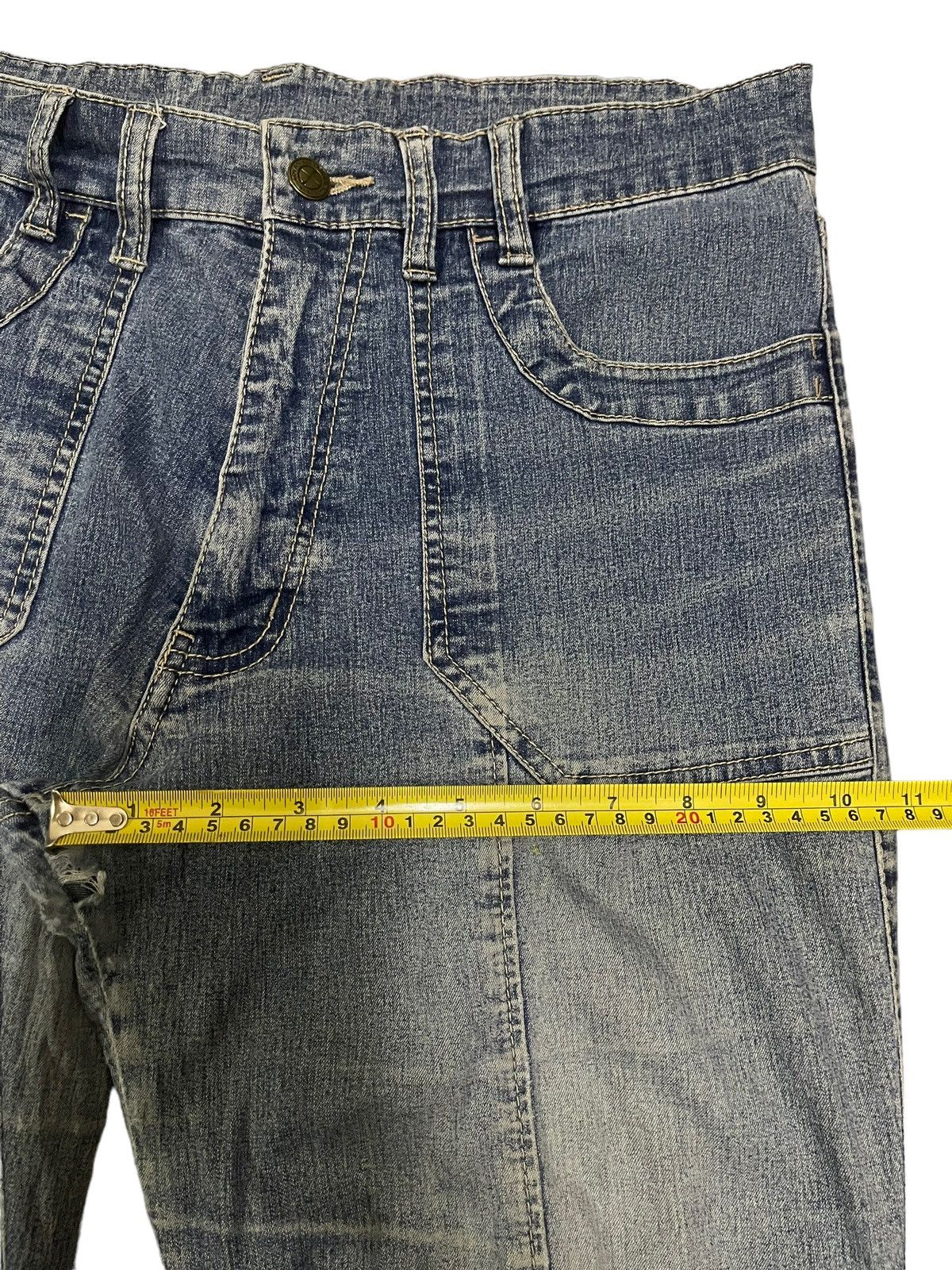 Japanese Brand Vintage Japanese Brand Blue Wash Style Flare Jeans Size US 32 / EU 48 - 13 Thumbnail