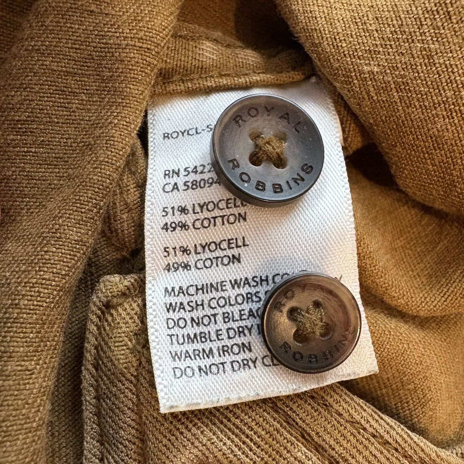 Royal Robbins Royal Robbins Men's Brown Lyocell Cotton Button Down Shirt L Size US L / EU 52-54 / 3 - 8 Thumbnail