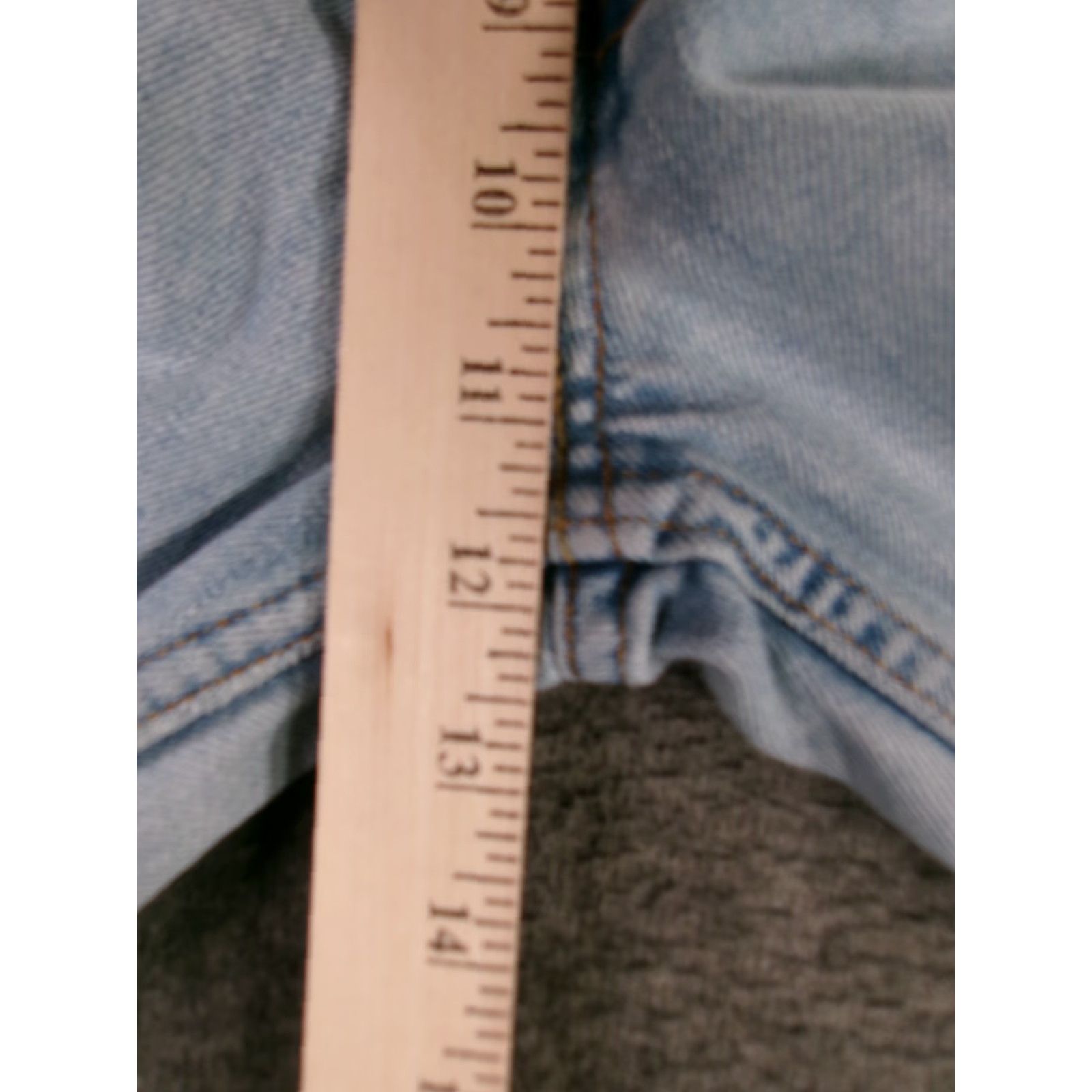 Levi's VINTAGE Levi's 550 Jeans Men 36x30 Blue Relaxed Fit Tapered Light Wash 80s 90s USA Western Mens Size US 36 / EU 52 - 5 Thumbnail