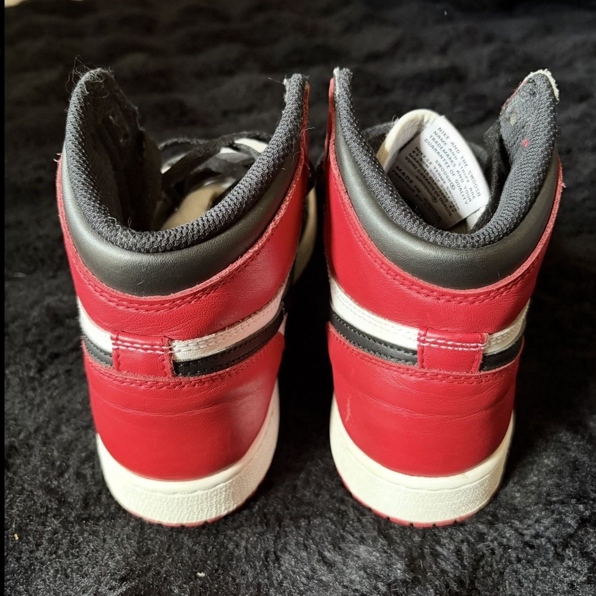 Nike Jordan Retro 1 Black Toes (2016) Size US 6 / EU 39 - 4 Thumbnail