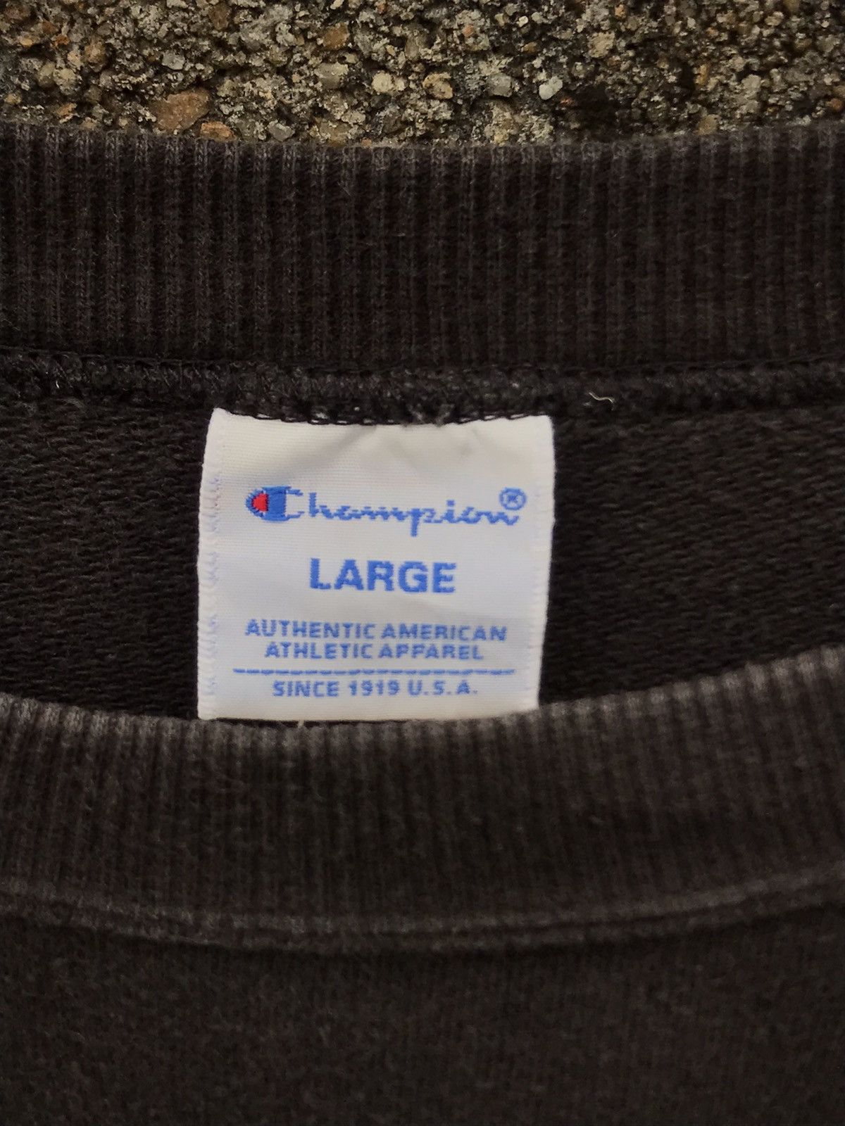 Champion × Vintage Vintage Champion Sun Faded Sweatshirt Size US M / EU 48-50 / 2 - 6 Thumbnail