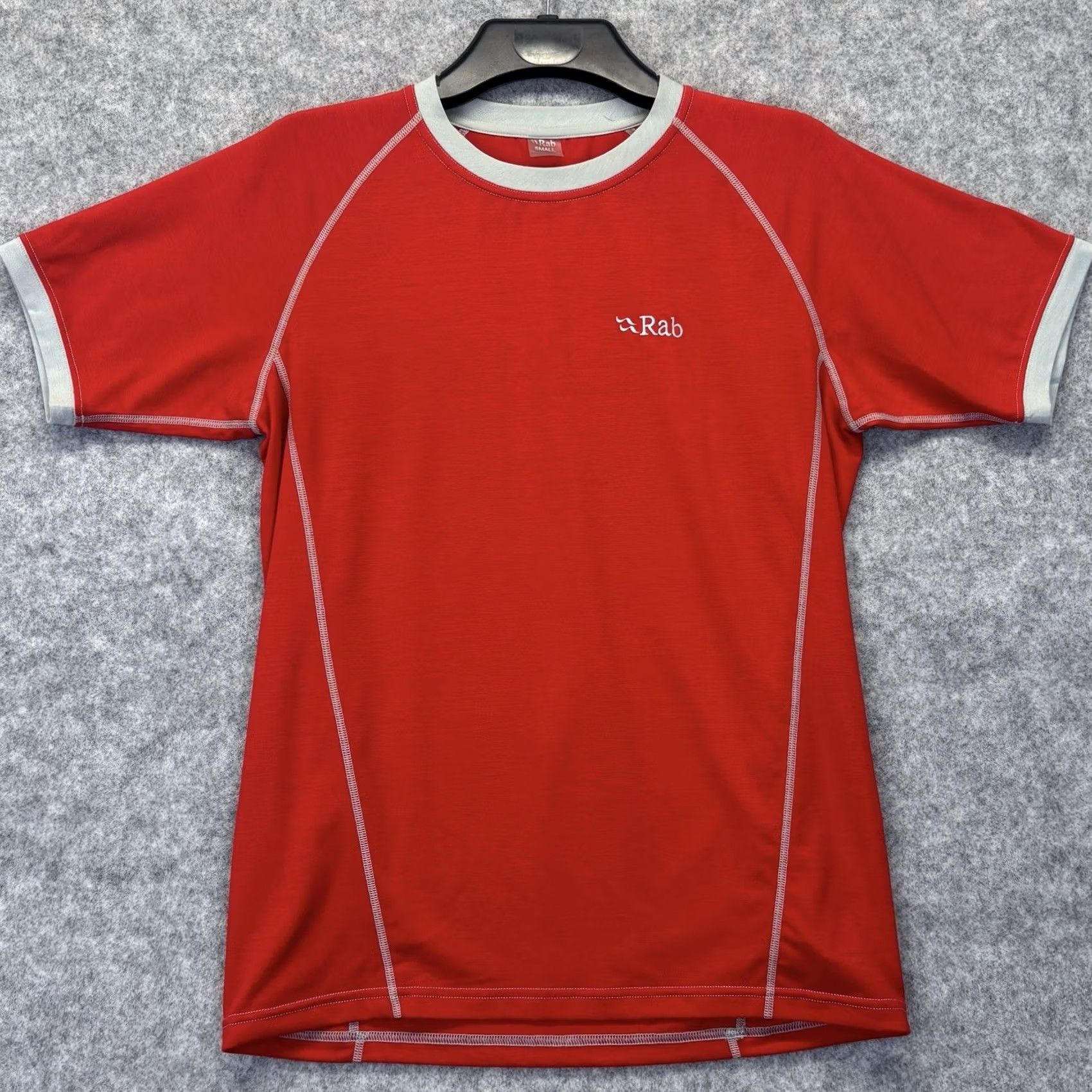 Rab VINTAGE Rab Runout Tee Shirt Mens Small Red / Grey? Size US S / EU 44-46 / 1 - 2 Thumbnail