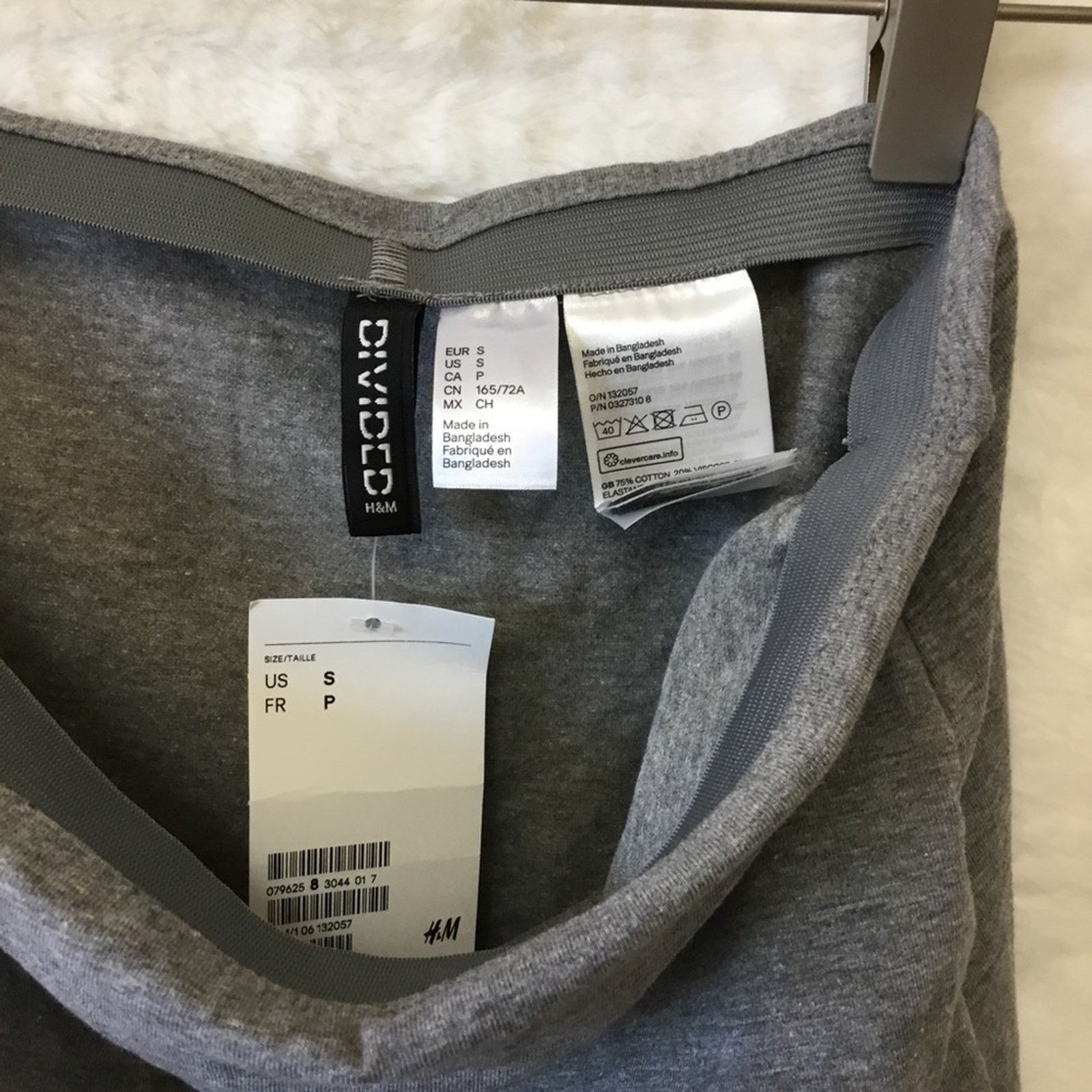 Divided H&M Divided Gray Ruched Fitted Mini Skirt Size 26" / US 2 / IT 38 - 9 Thumbnail