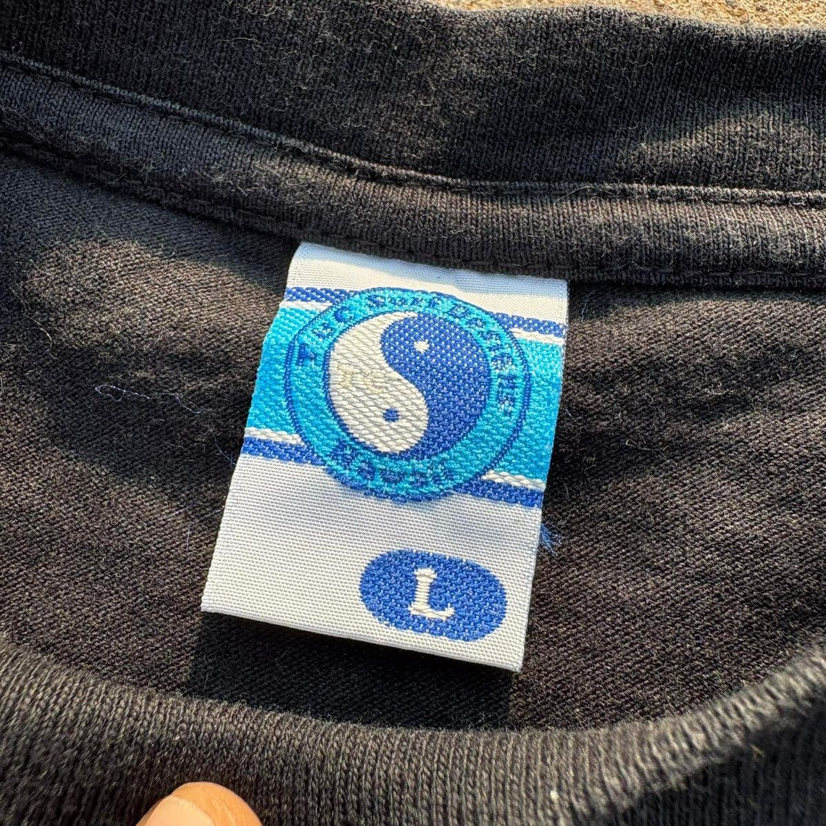 Japanese Brand Town & Country Surf Designs Yin Yang Logo Size L / US 10 / IT 46 - 4 Thumbnail